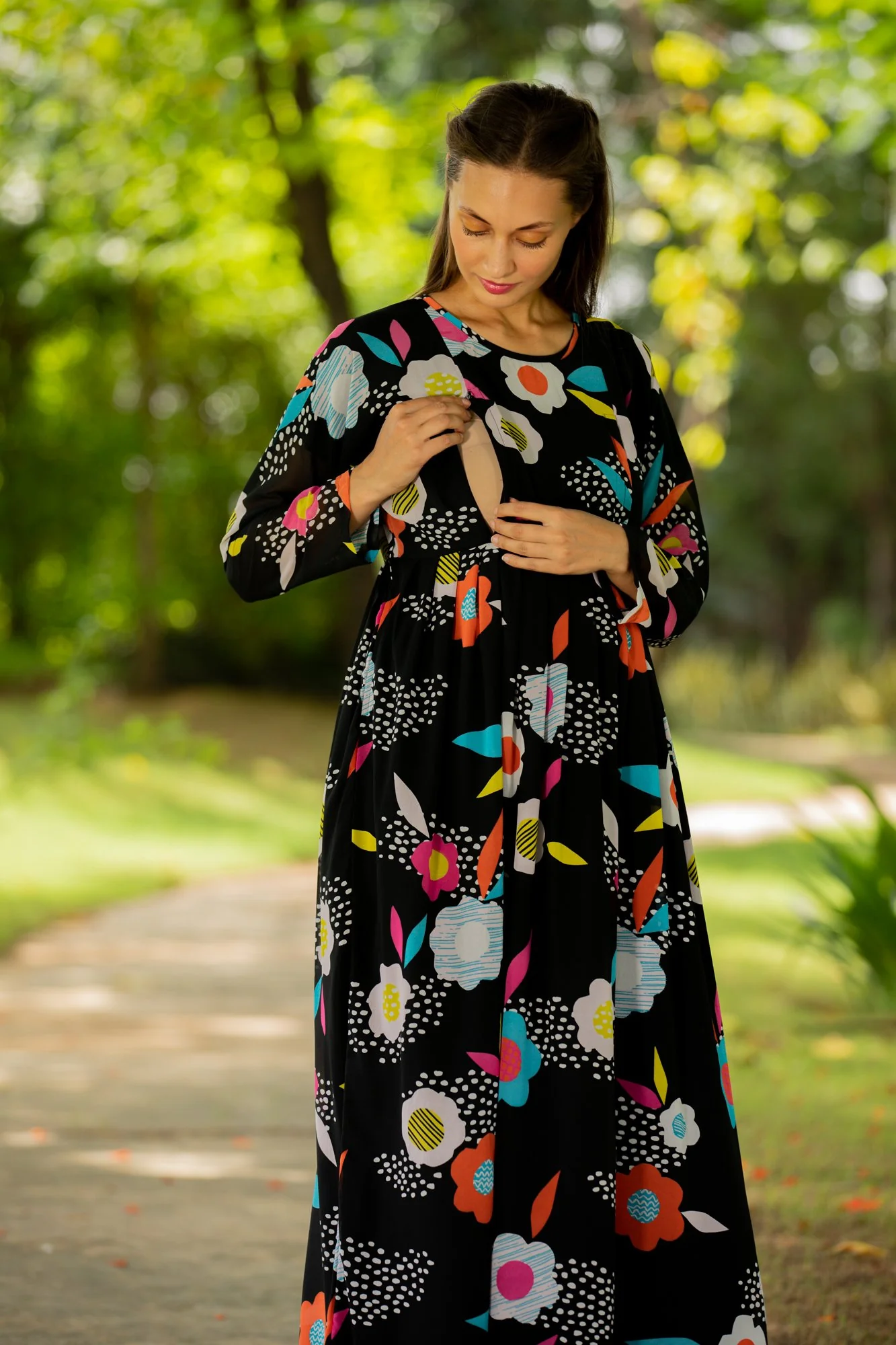 Vivacious Flowerbomb Concealed Zip Maternity & Nursing Maxi - Chenance