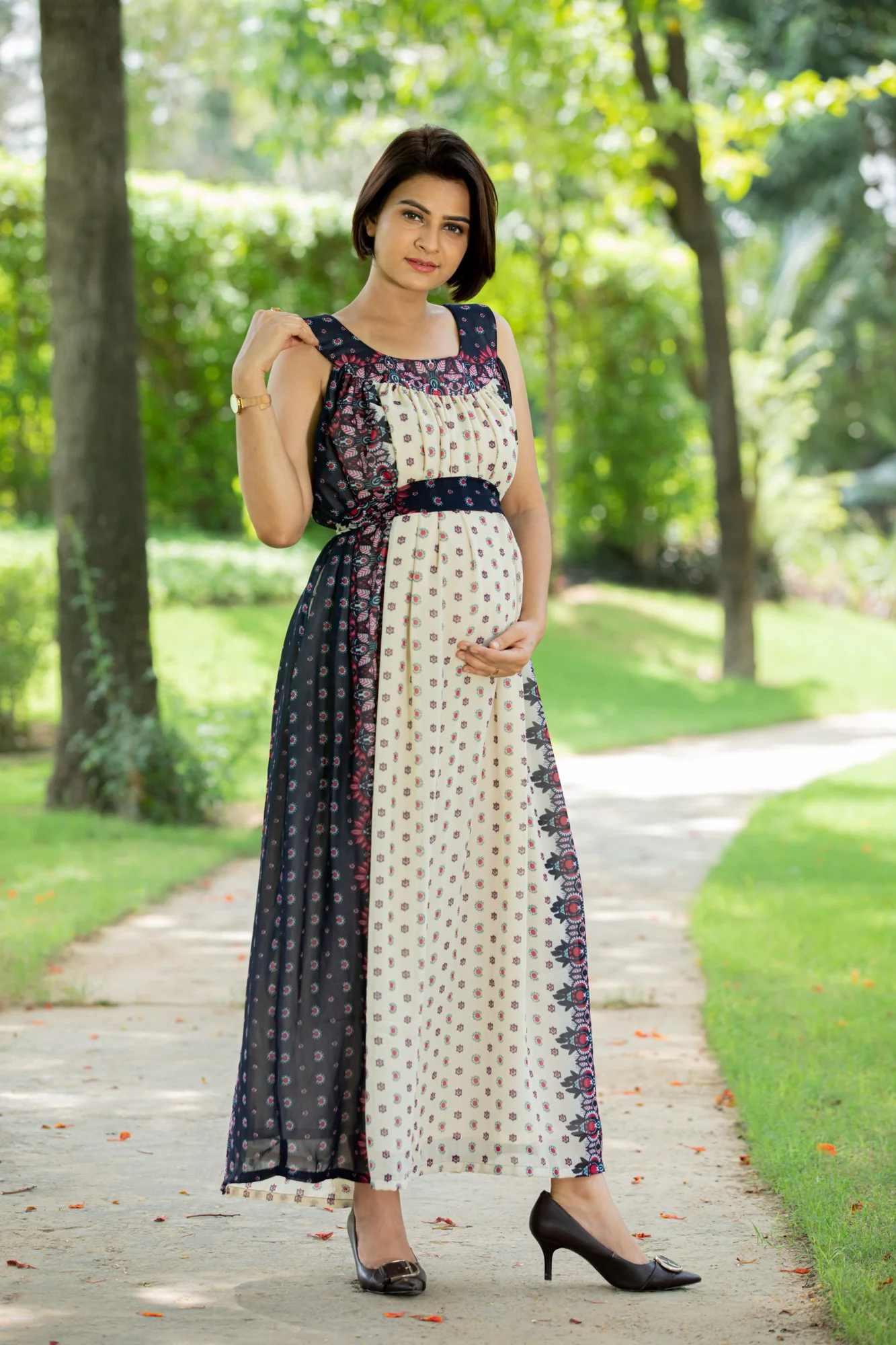 Cascading Ivory Maternity Sleeveless Dress - Chenance