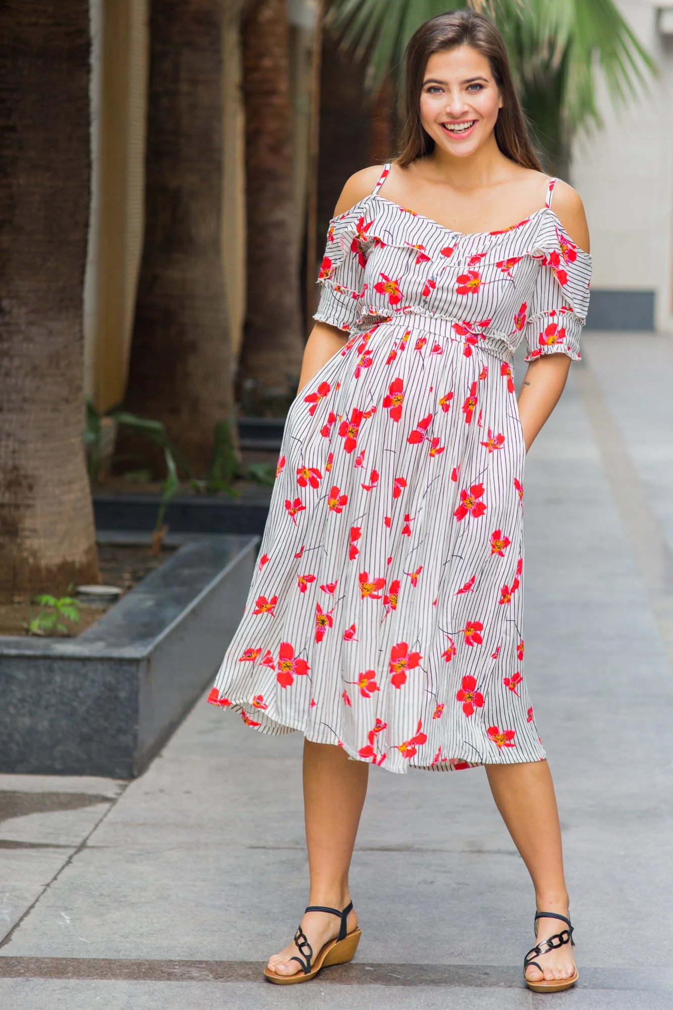 Exclusive Grey Red Stripe Front Zip Maternity & Nursing Maxi Dress - Chenance