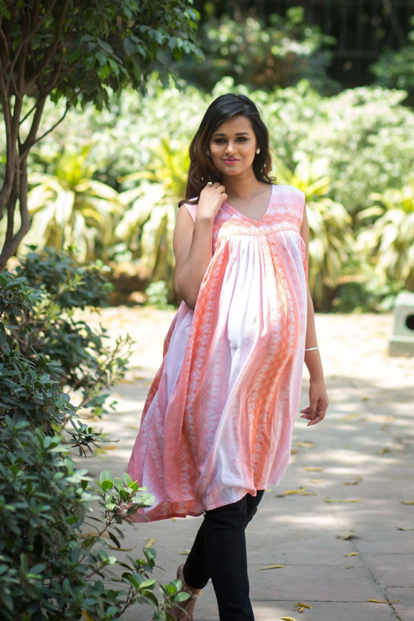 Coral Sleeveless Maternity & Nursing Kurta - Chenance