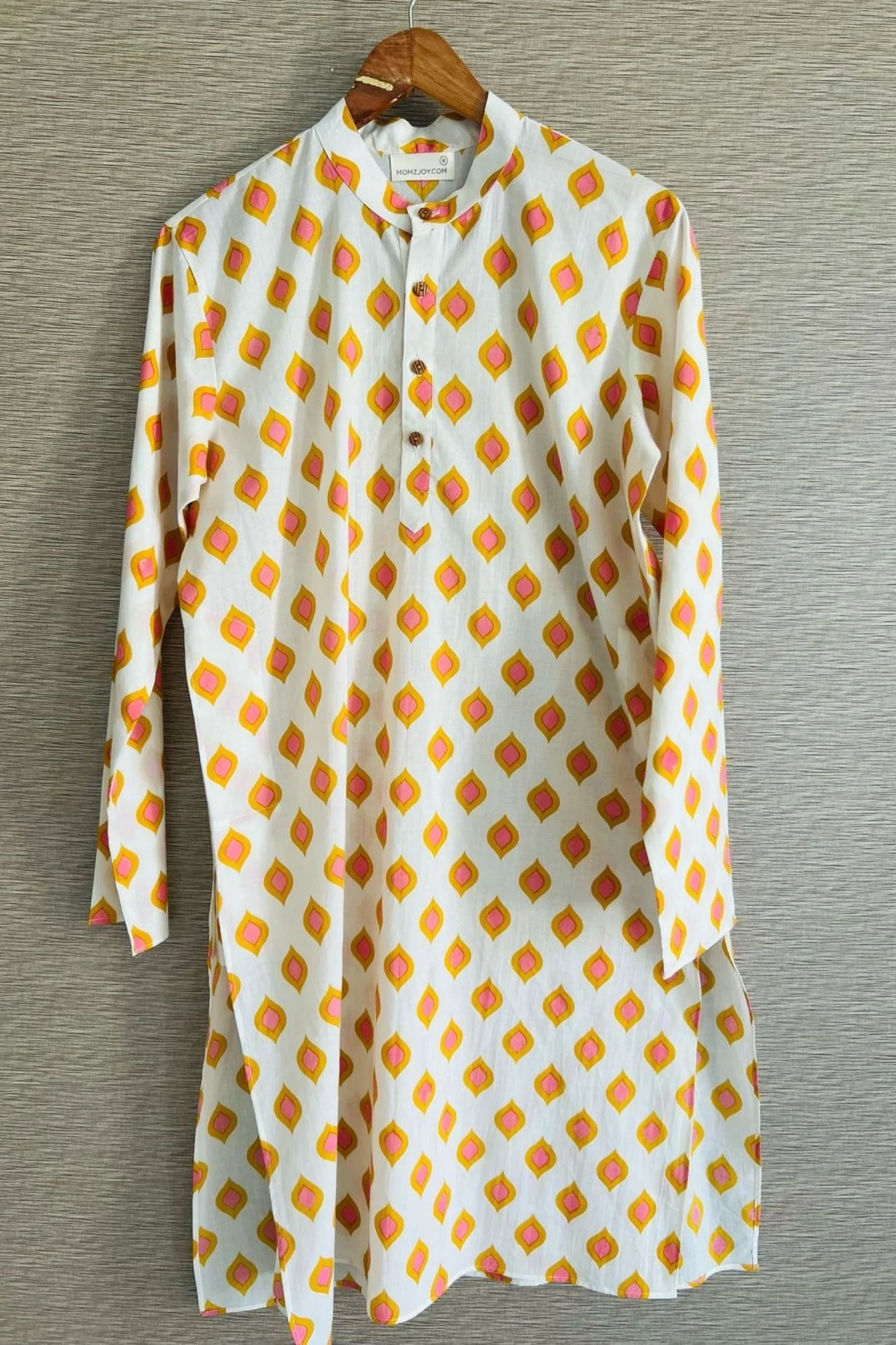 Men Cheerful Beige Kurta Sets (2pc) - Chenance