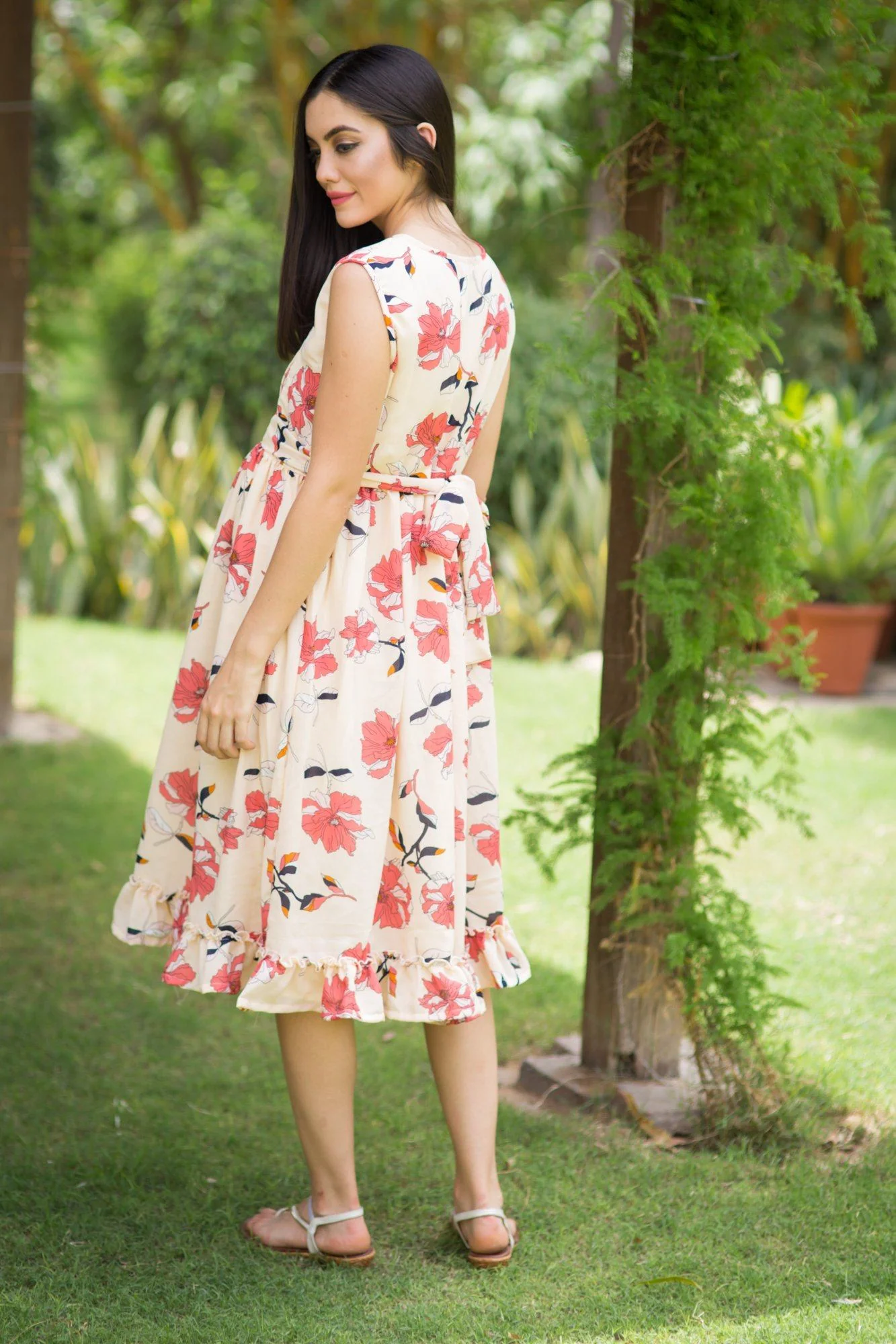 Off-White Floral Frill Maternity & Nursing Dress - Chenance