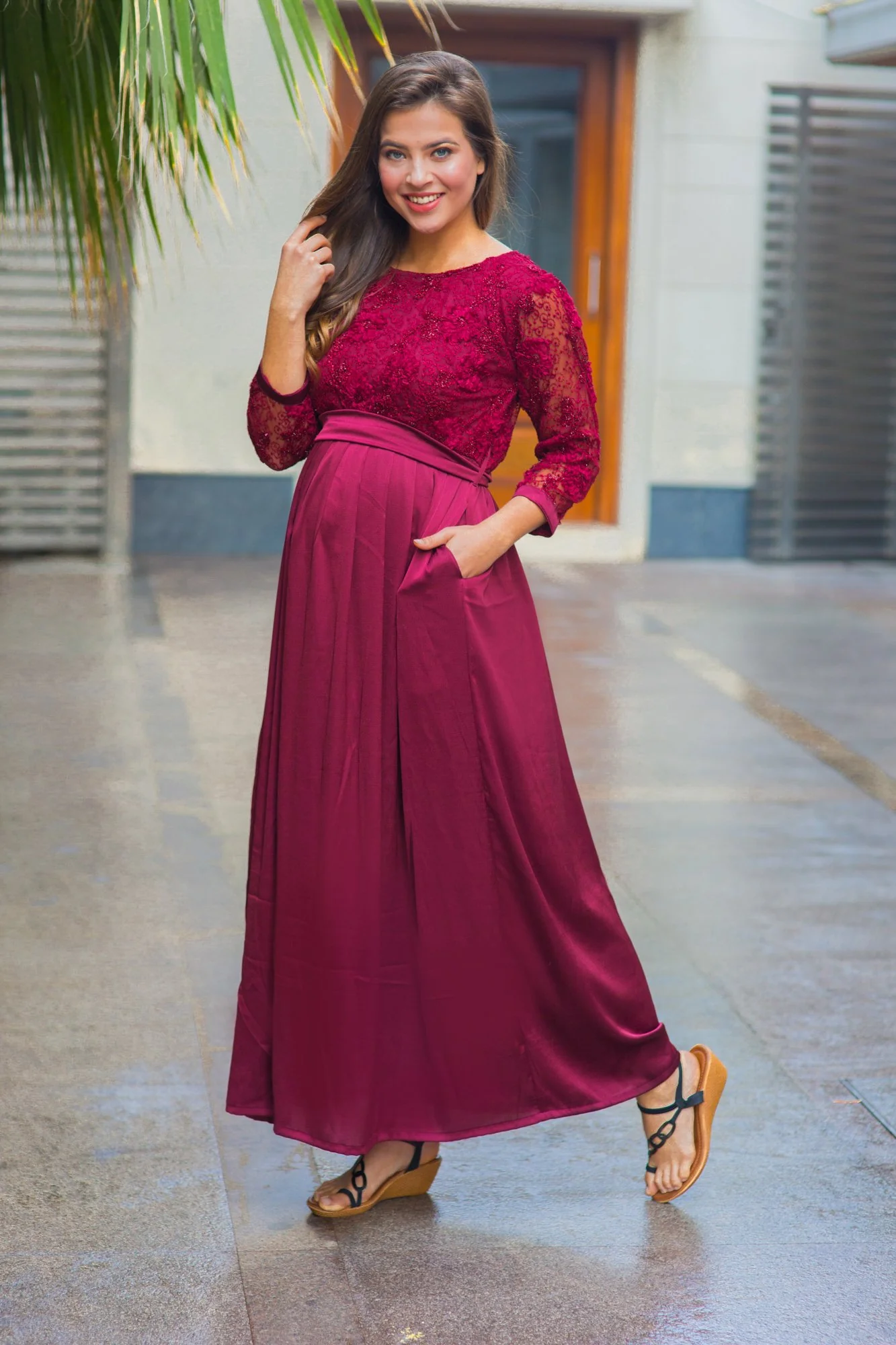 Luxe Elegant Berry Lace Maternity Dress - Chenance