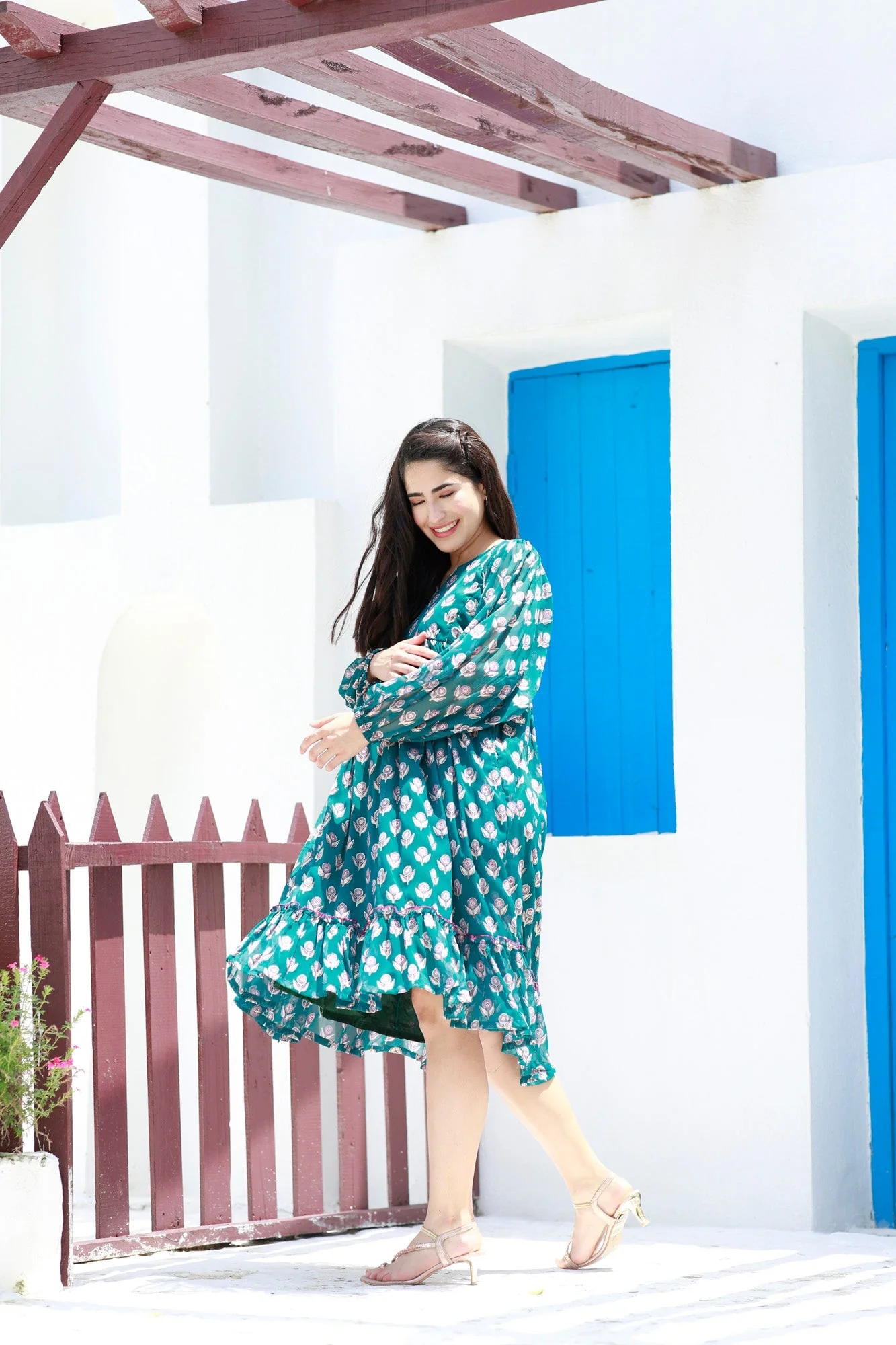 Breezy Emerald Floral Maternity Knee Frill Dress - Chenance