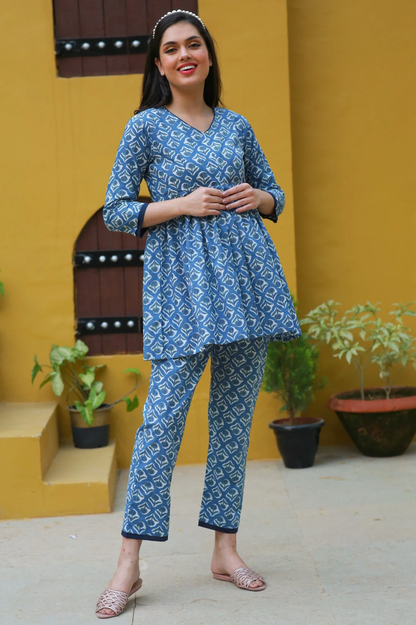 Pretty Indigo Blue Floral Maternity & Nursing Coord Set (100% Cotton) (2 pc) - Chenance