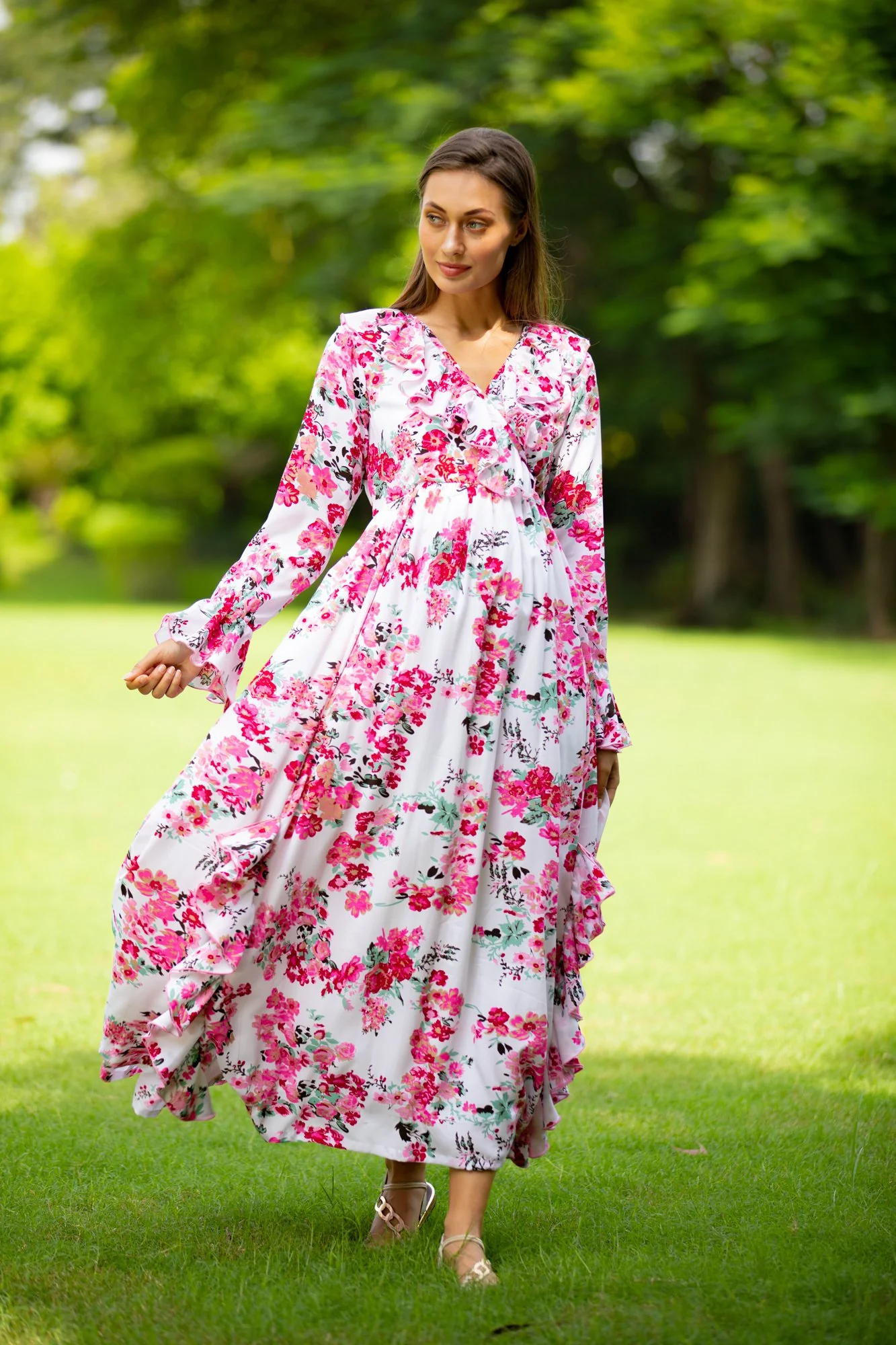 Snow White Blush Maternity & Nursing Frill Dress - Chenance