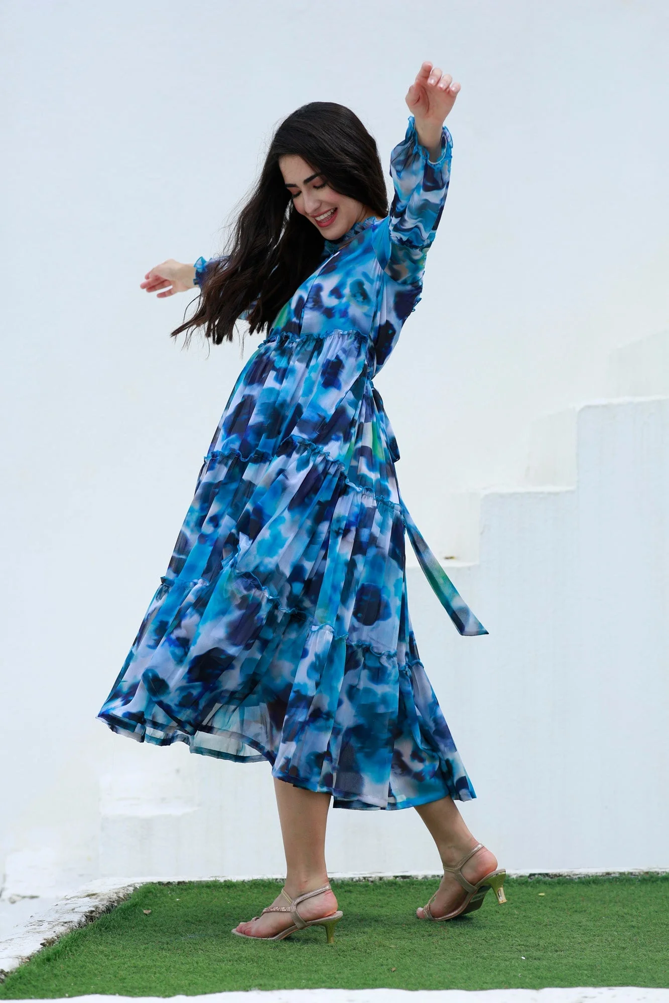 Paradise Blue Waves Halter Maternity & Nursing Frill Dress - Chenance