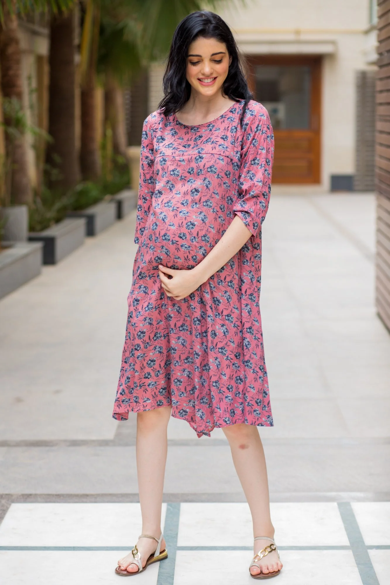 Peachy Floral Maternity & Nursing Horizontal Zip Dress - Chenance