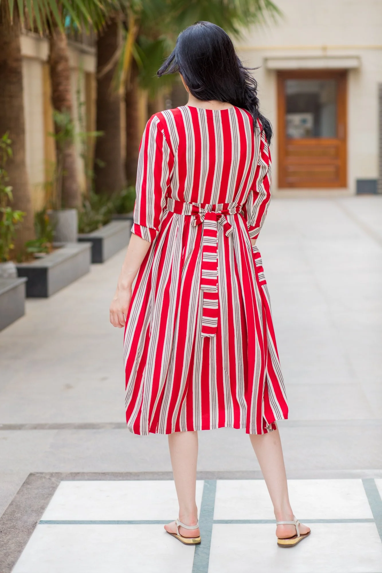 Unique Maroon Pocket Striped Maternity & Nursing Dress - Chenance