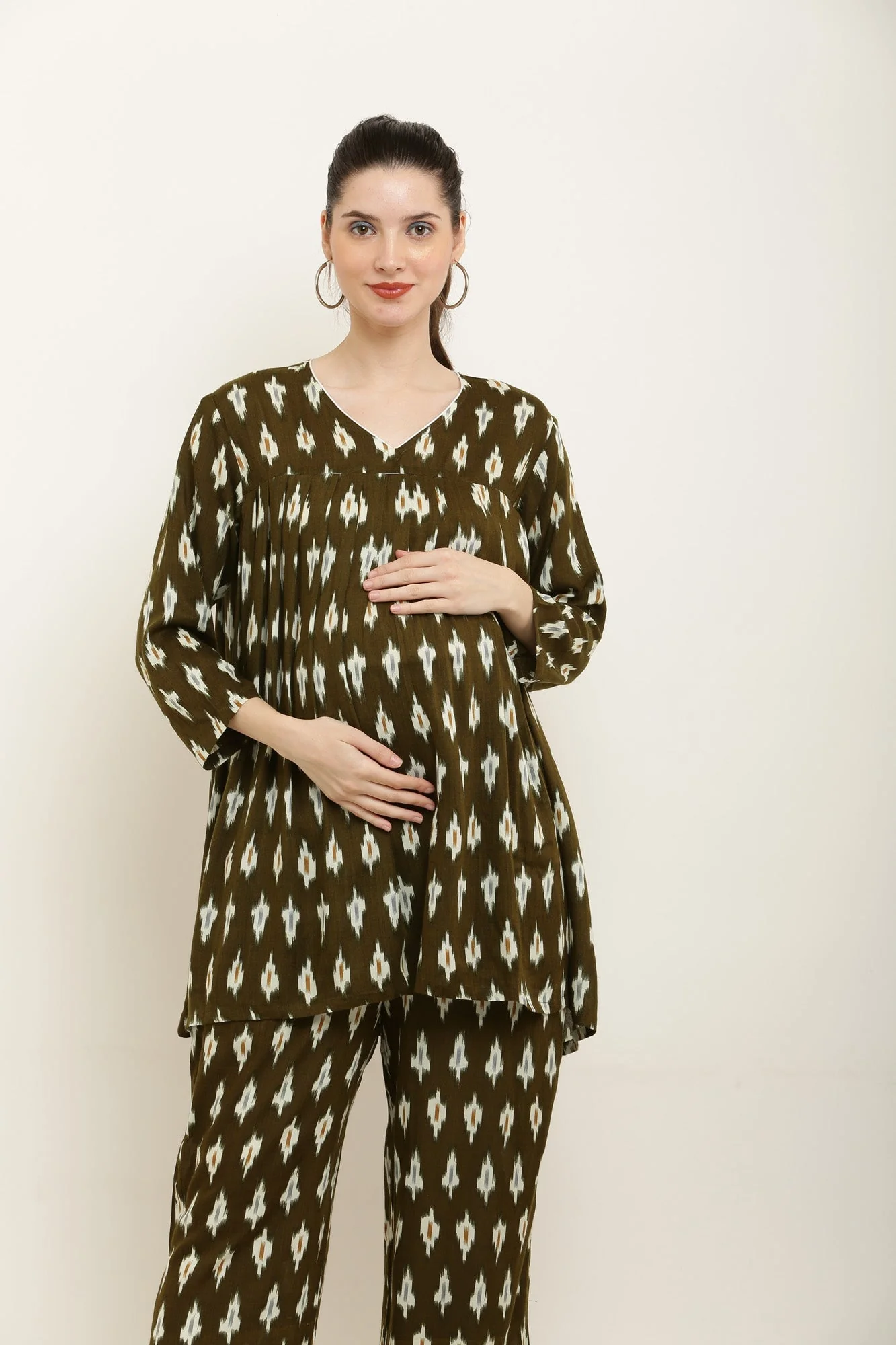 Homey Seawood Green Ikat Maternity Coord Set (2Pc) - Chenance