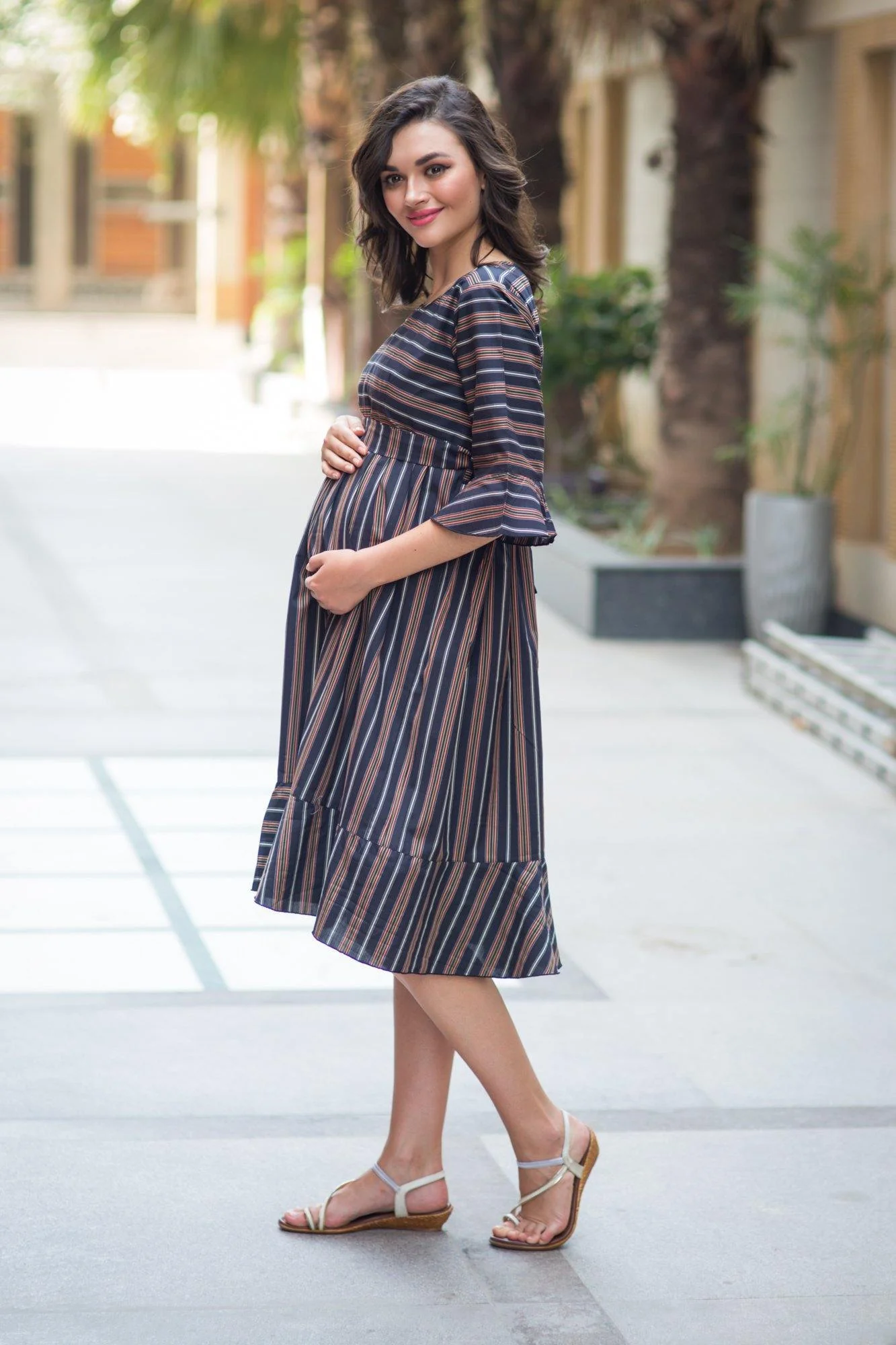 Vogue Striped Maternity & Nursing Dress - Chenance