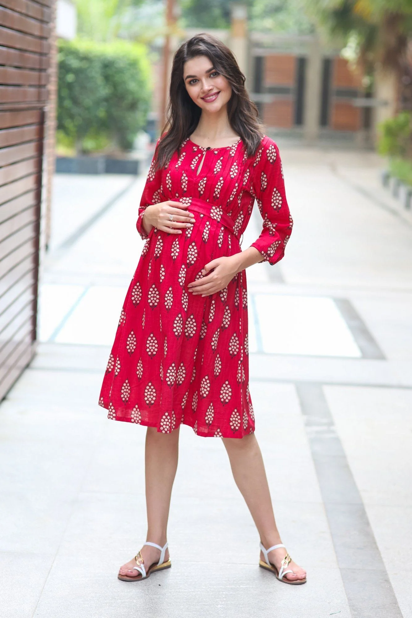 Raspberry Pleated Maternity Kurta Dress - Chenance