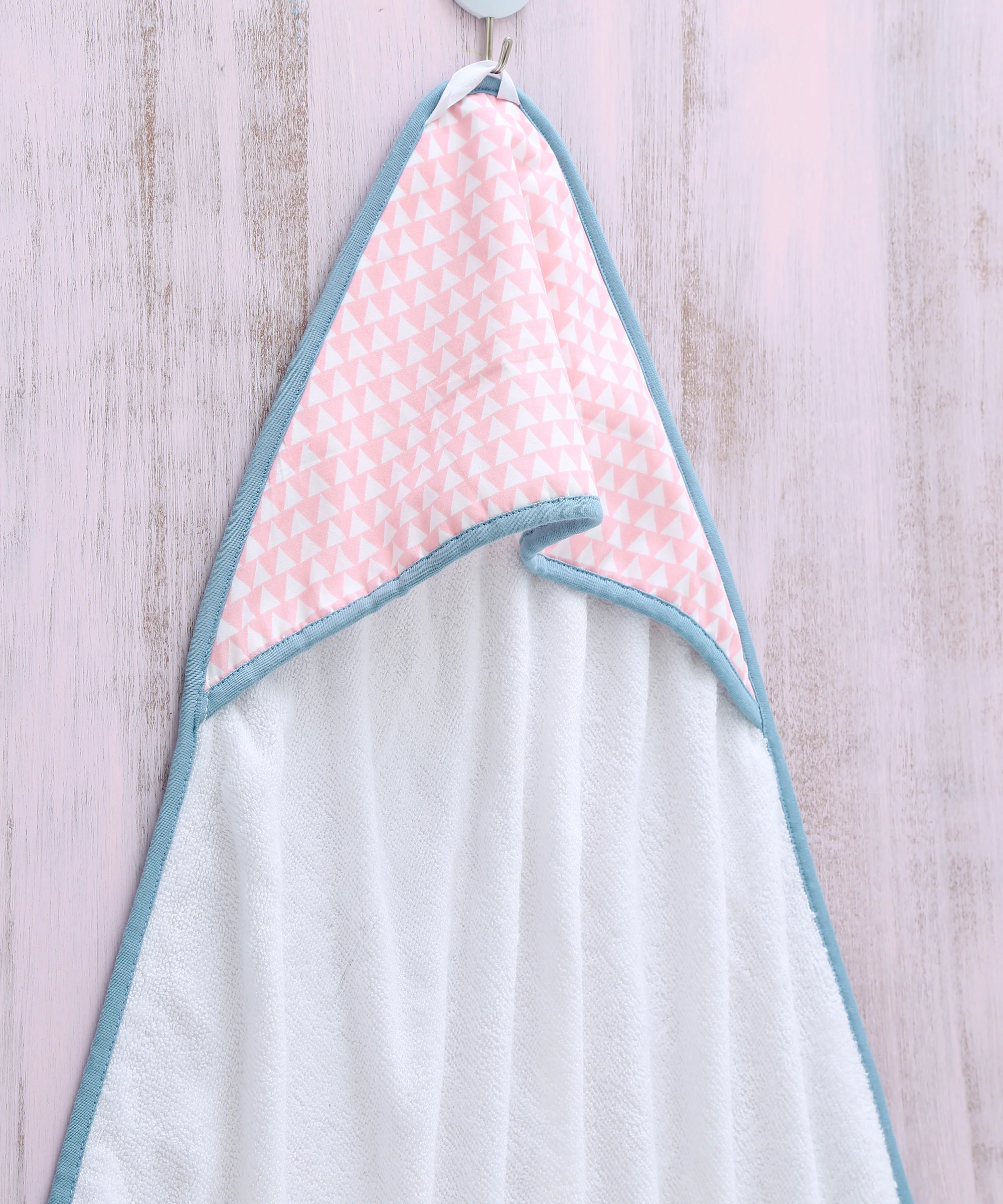 Pink Array - Hooded Towel - Chenance