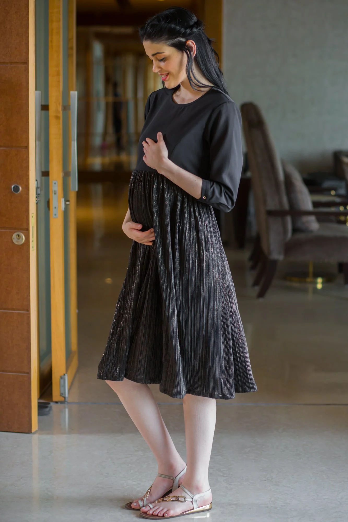Stylish Black Shimmer Maternity Dress - Chenance