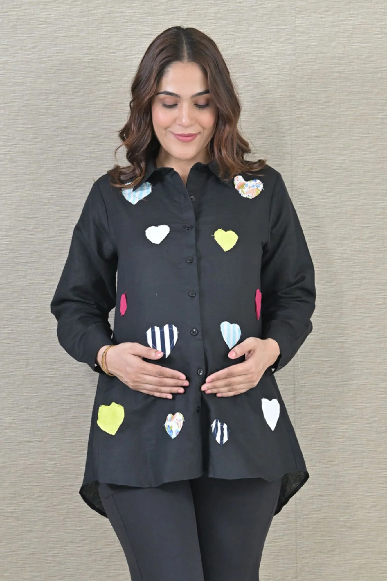 Snazzy Appliqu  d Black Maternity & Nursing Shirt (100% Cotton) - Chenance