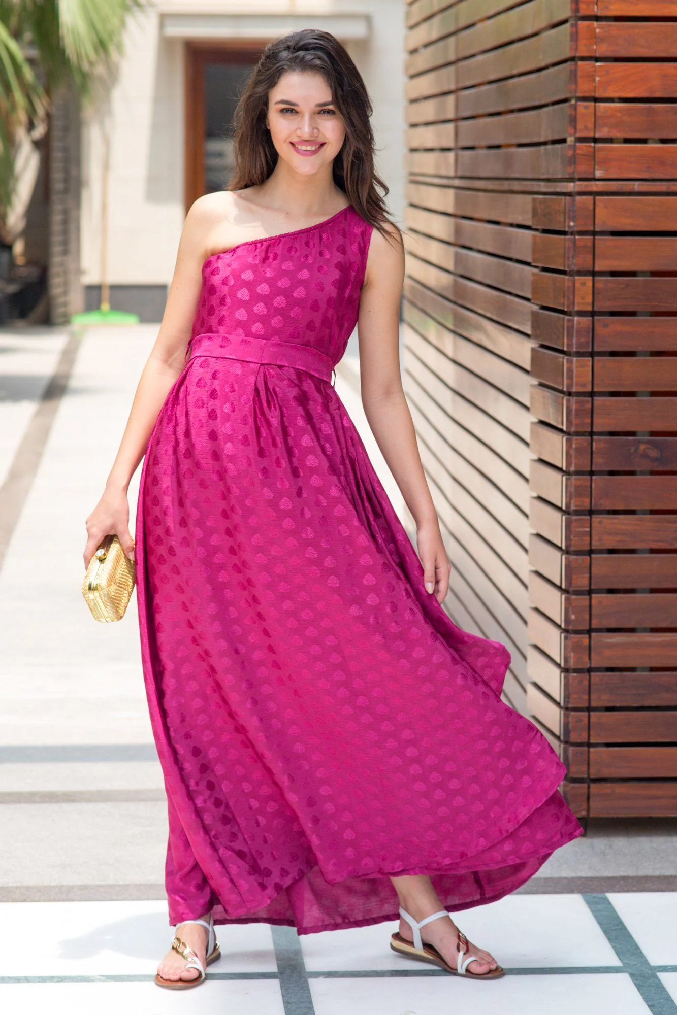 Luxe Berry Side Shoulder Concealed Nursing Maxi - Chenance