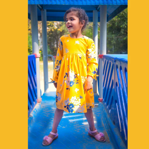 Hello Yellow Back Tie Crepe Dress (MOM & BABY) - Chenance