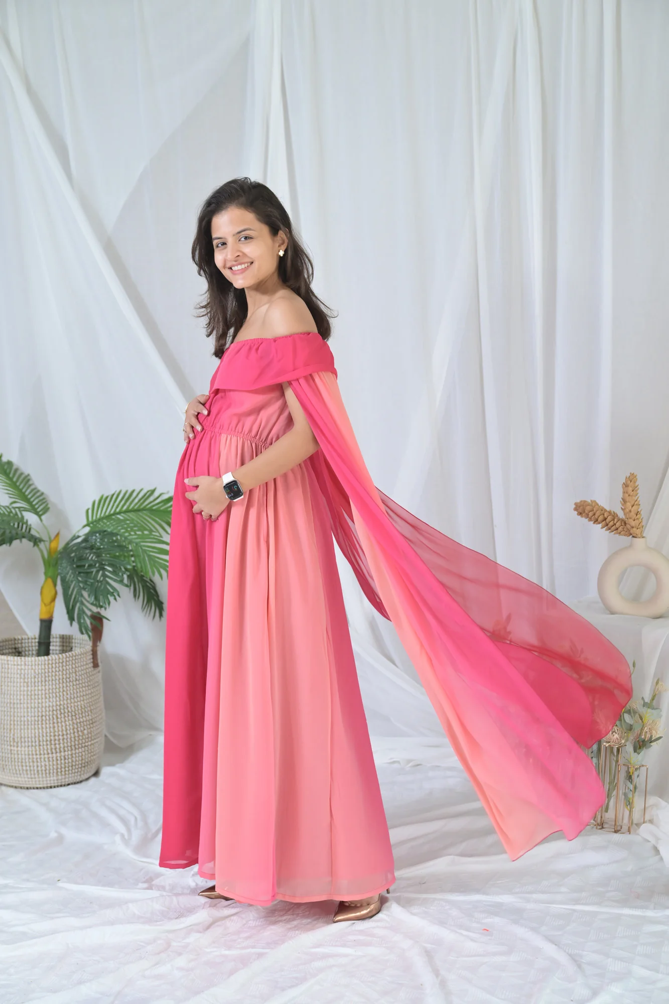 Victoria Pink Butterflying Sleeves Maternity & Nursing Dress - Chenance