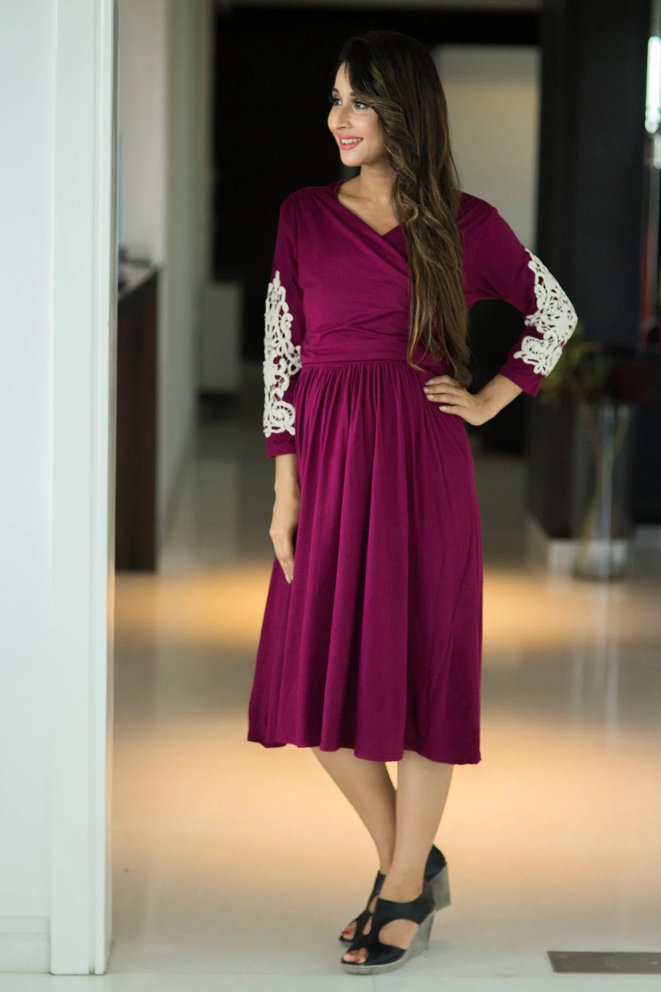 Crochet Berry Wrap Tie Maternity & Nursing Dress - Chenance