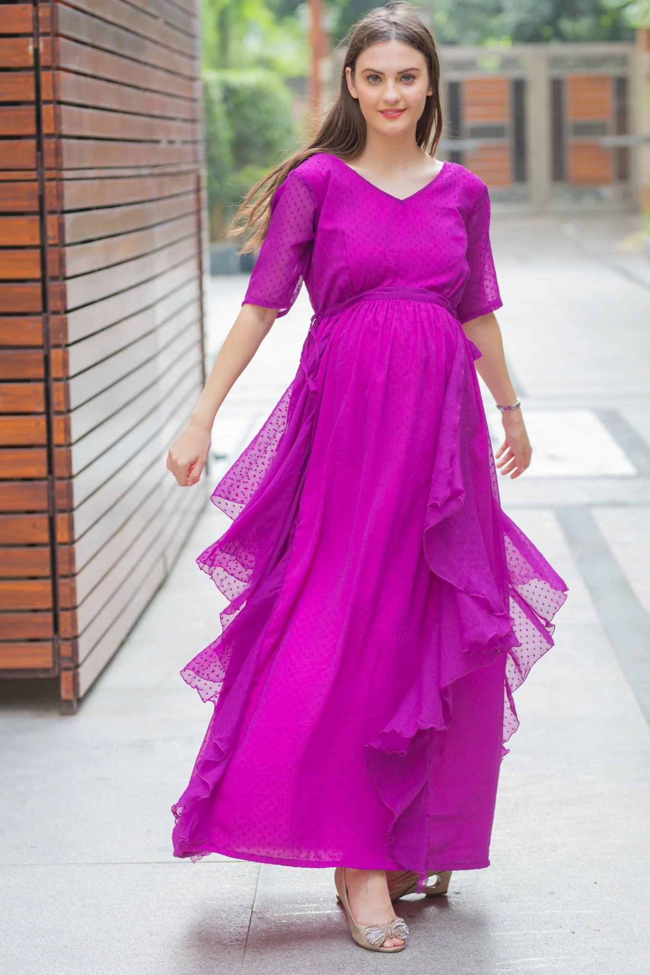 Plum Maternity Flowing Dress With Sleeves - Chenance
