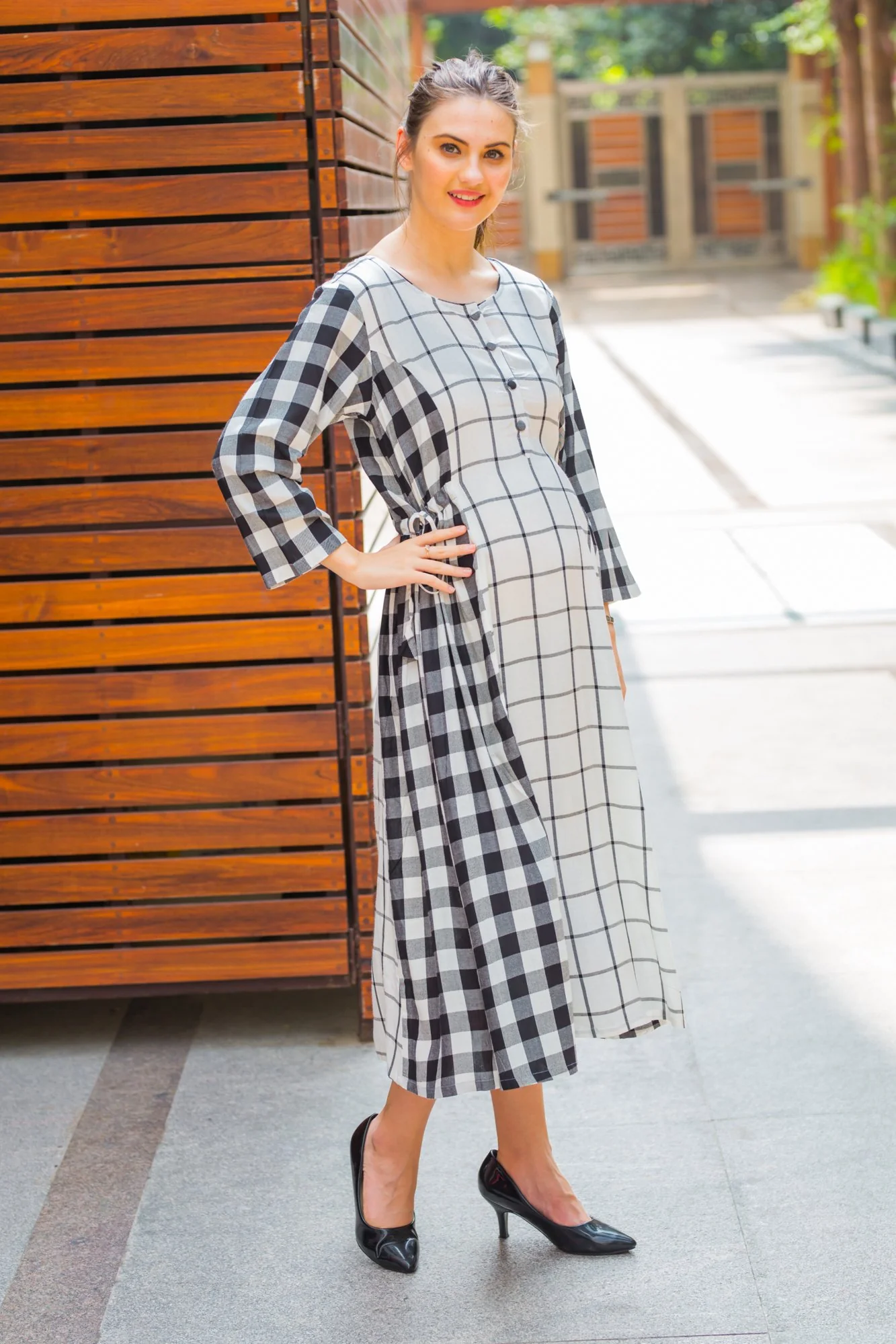 Universal Viscose Plaid Maternity & Nursing Dress - Chenance