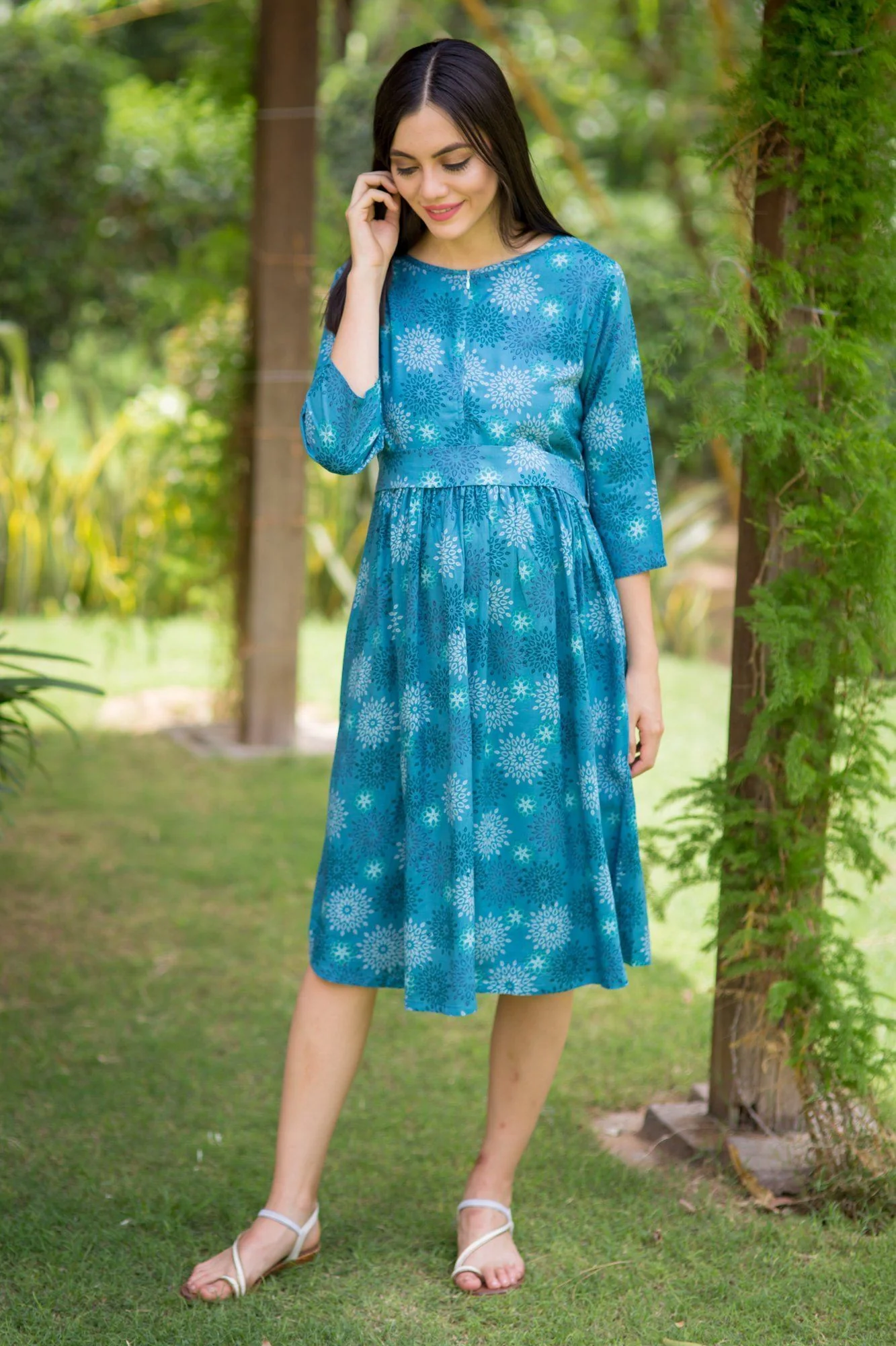 Emerald Shaded Nursing Front Zip Dress - Chenance