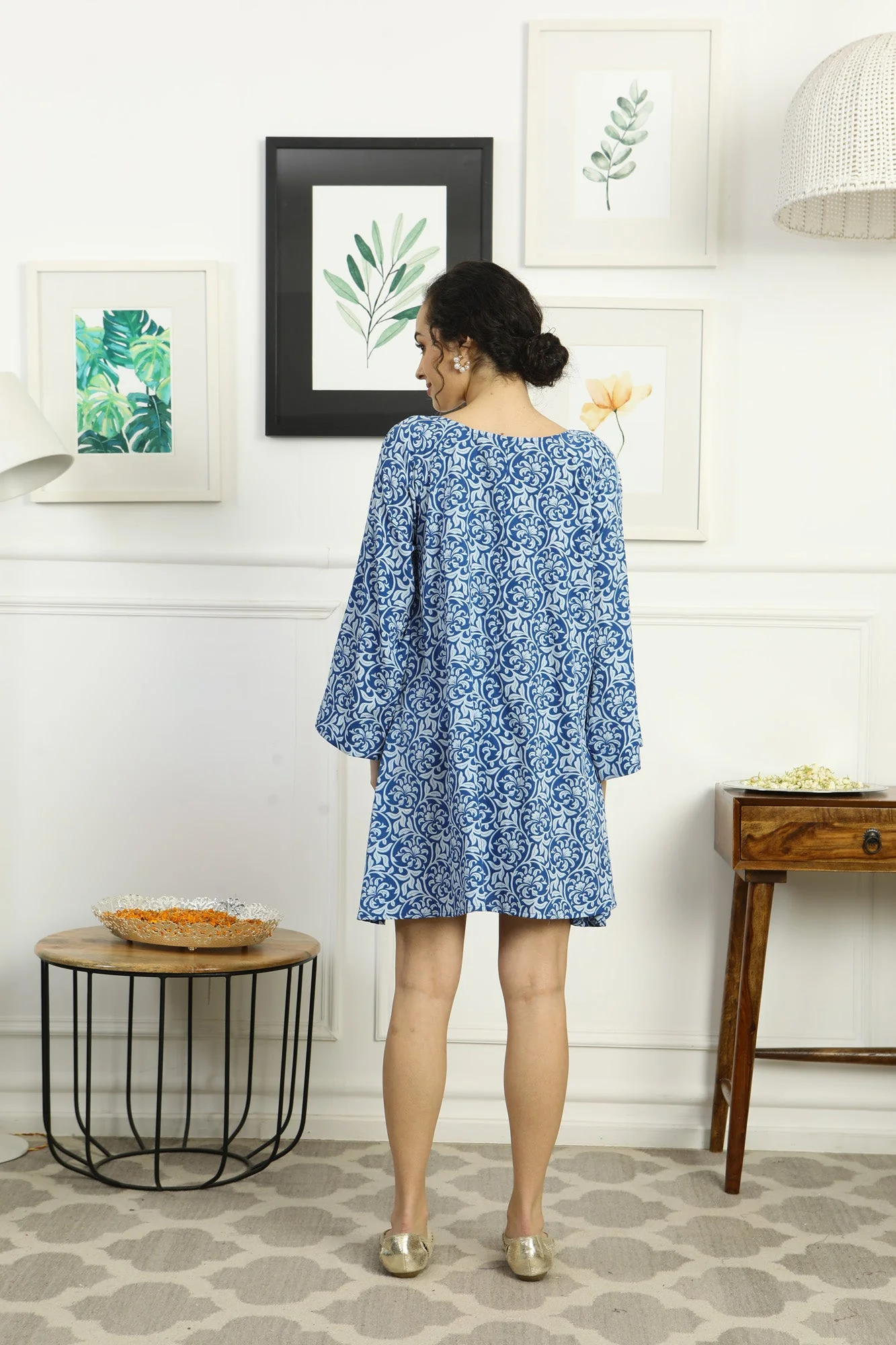Breezy Intricate Blue Floral Maternity Knee Dress - Chenance