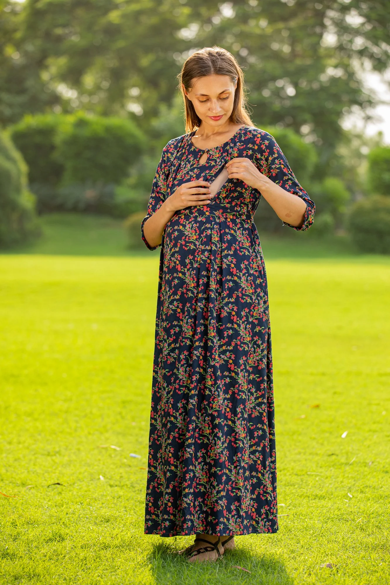 Midnight Bloom Side Slit Maternity & Nursing Dress - Chenance
