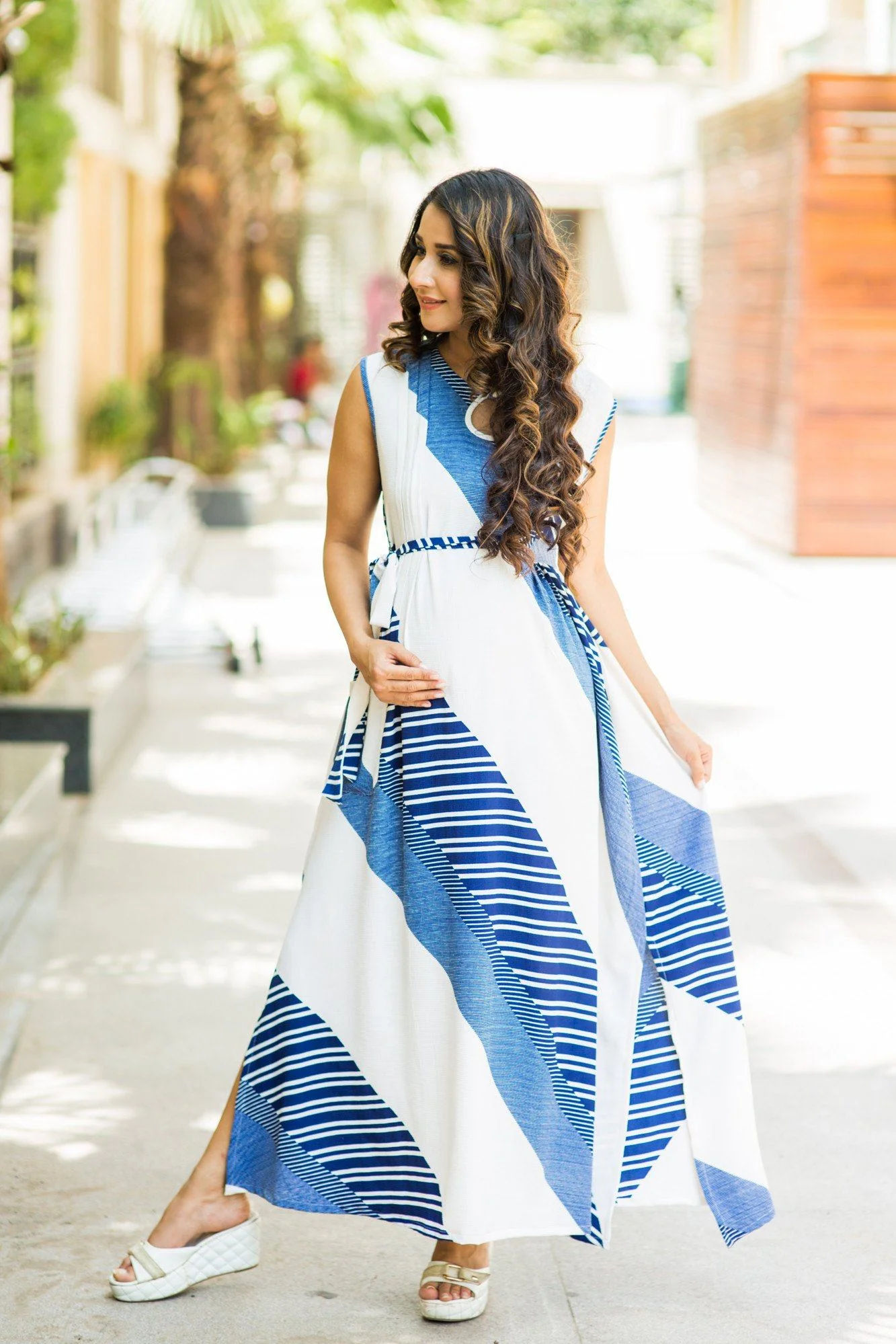 Nautical Printed Crepe Side Slit Concealed Zips Dress - Chenance