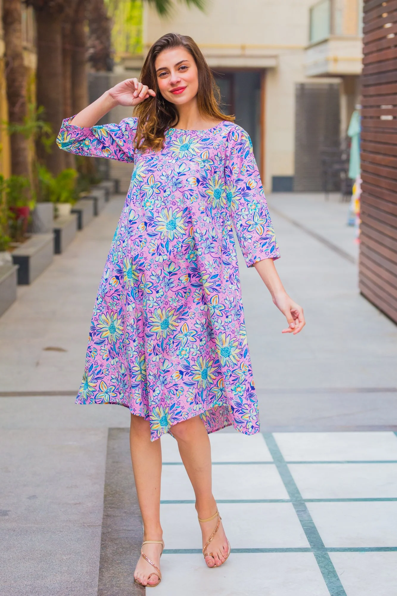 Daisy Maternity & Nursing Horizontal Zip Dress - Chenance