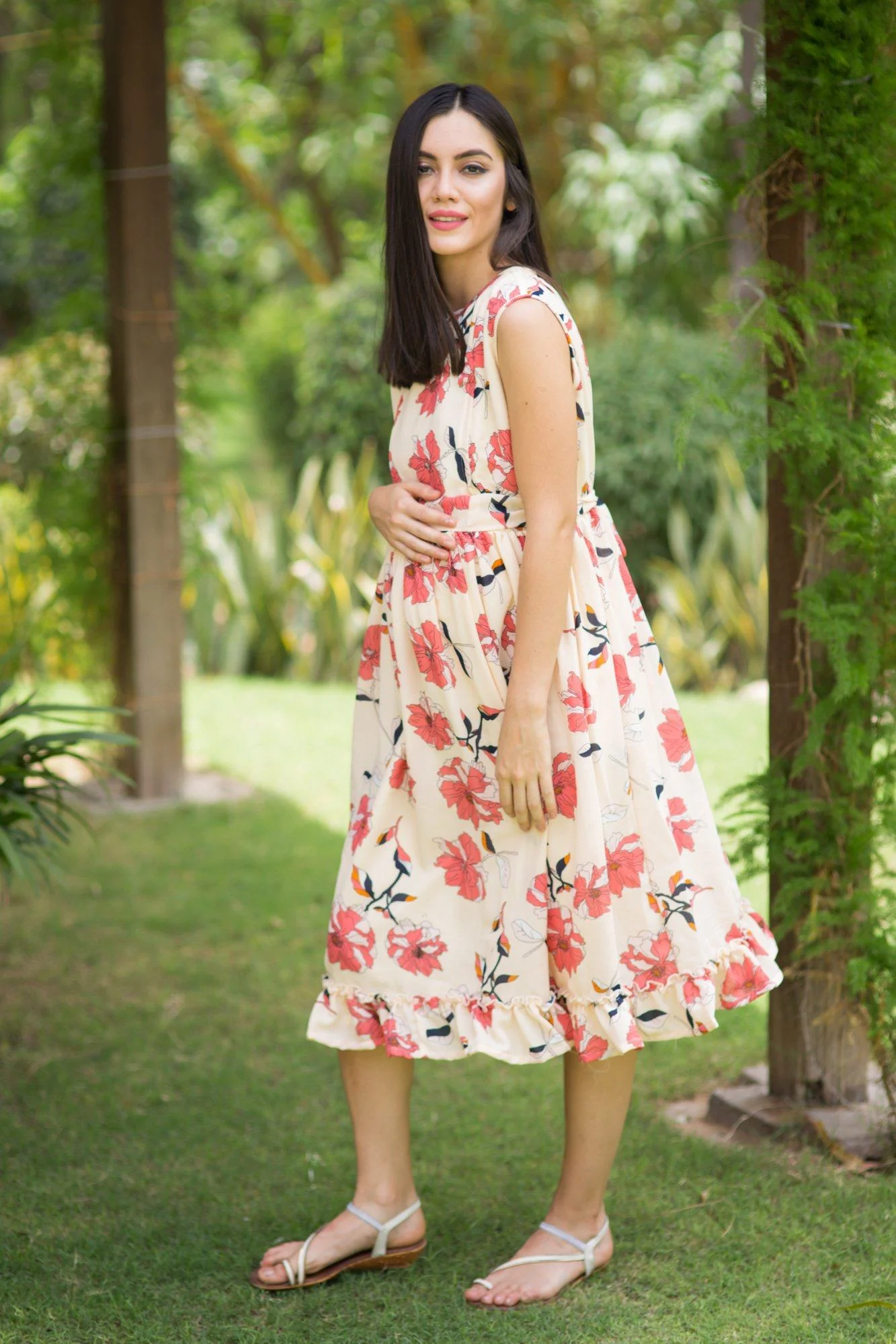 Off-White Floral Frill Maternity & Nursing Dress - Chenance