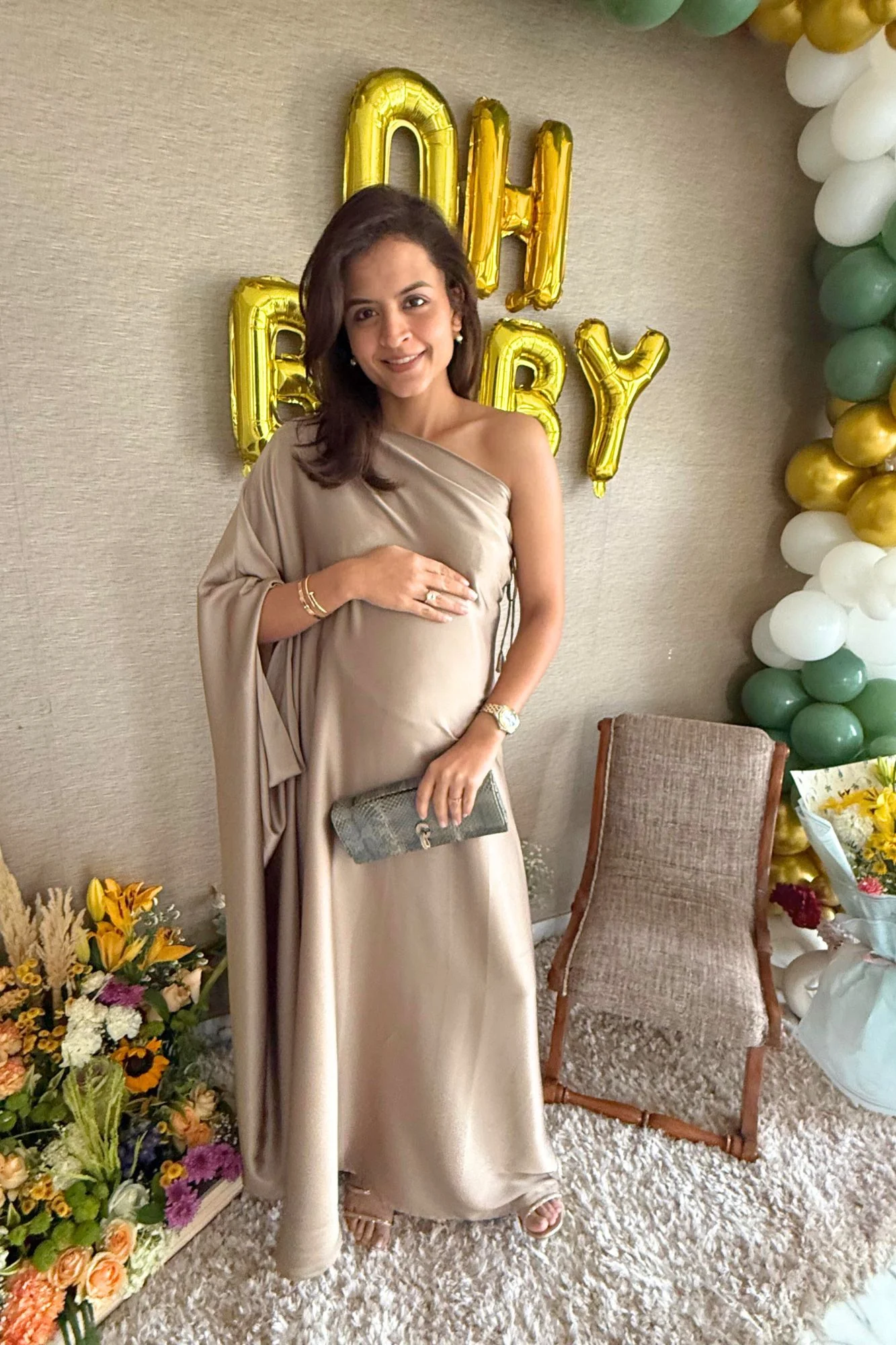 Luxe Golden Glow Satin Maternity Gown - Chenance