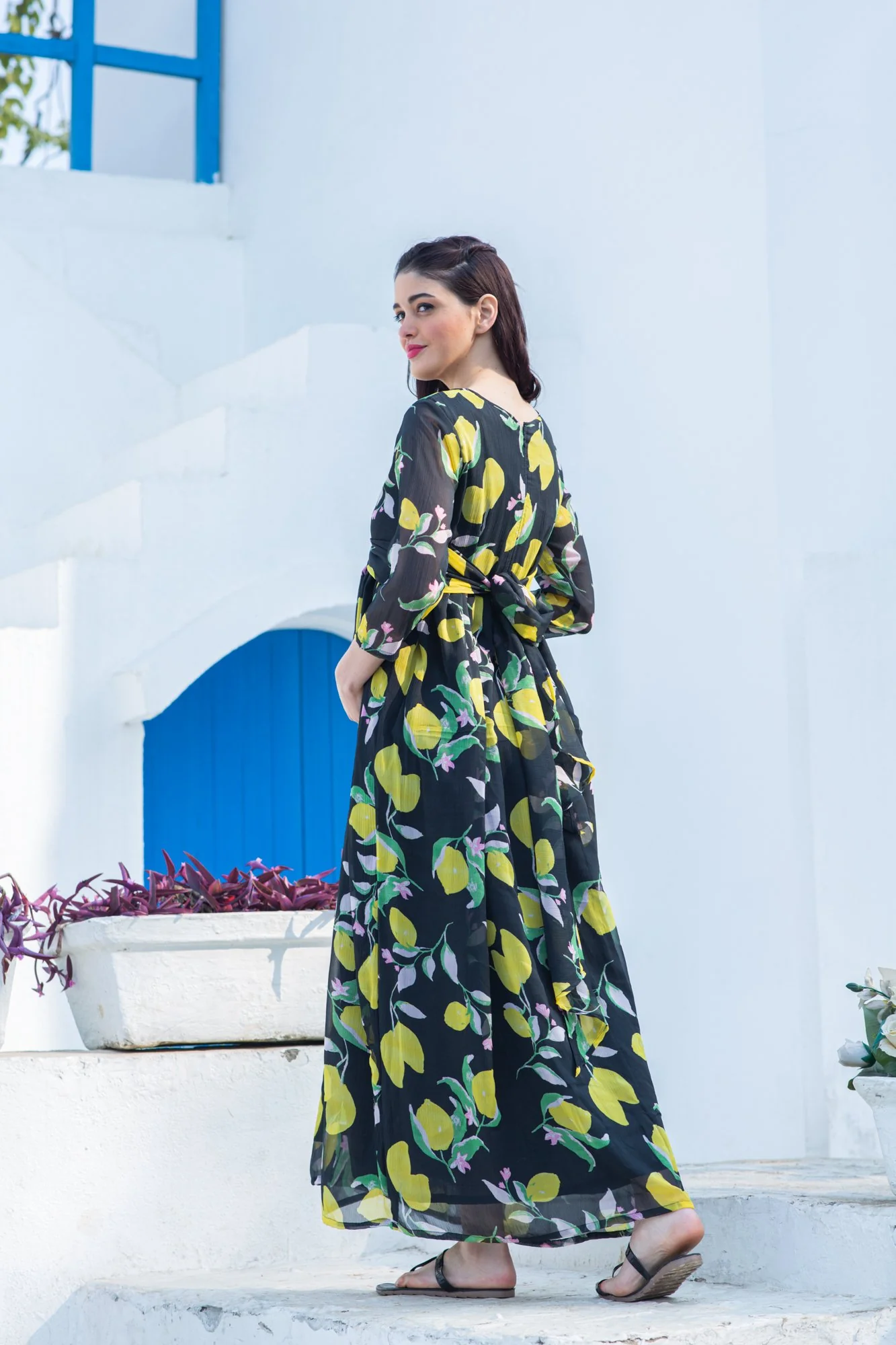 Midnight Lemon Crepe Maternity Knot Dress - Chenance