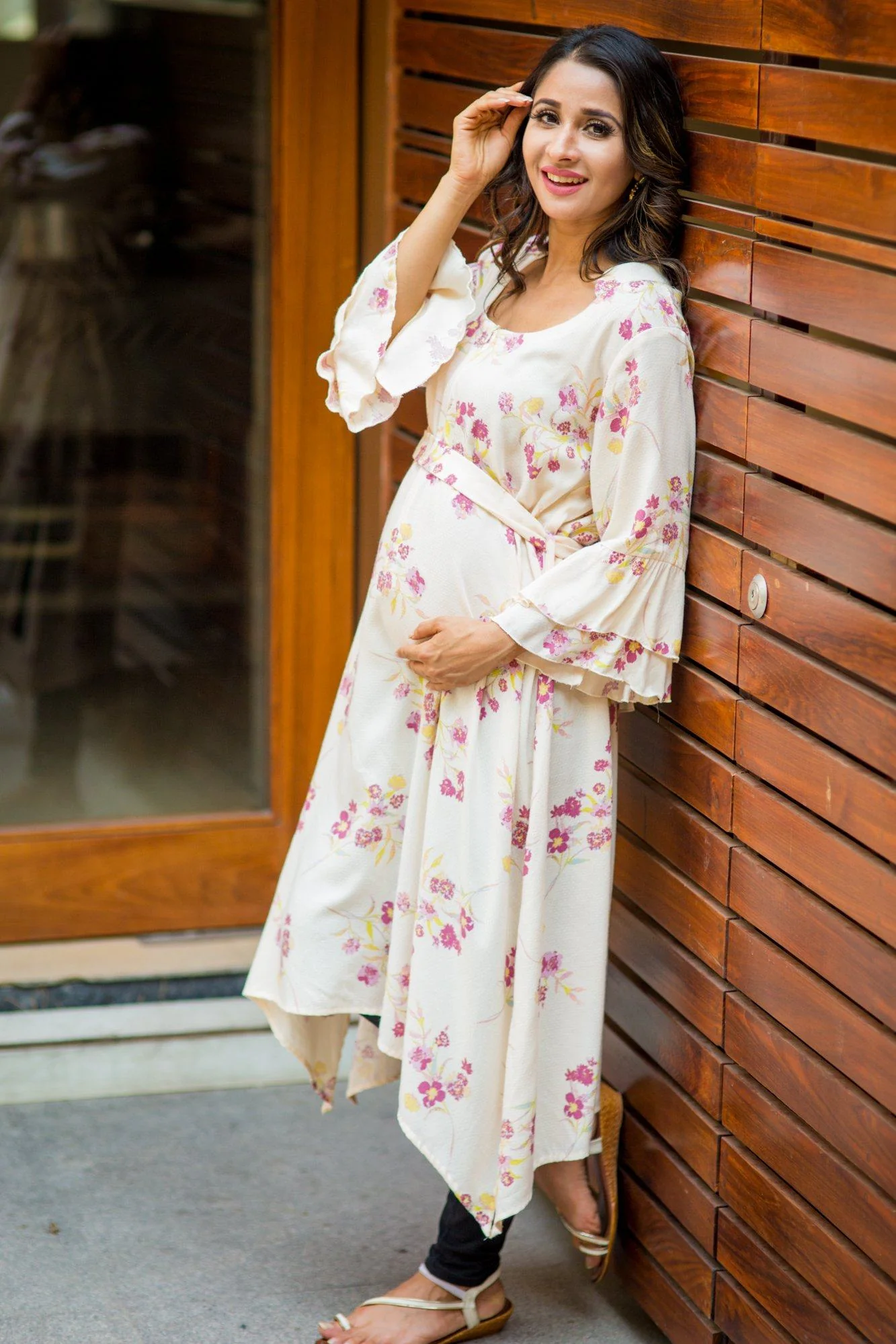 Serene White Floral Maternity & Nursing Kurta - Chenance