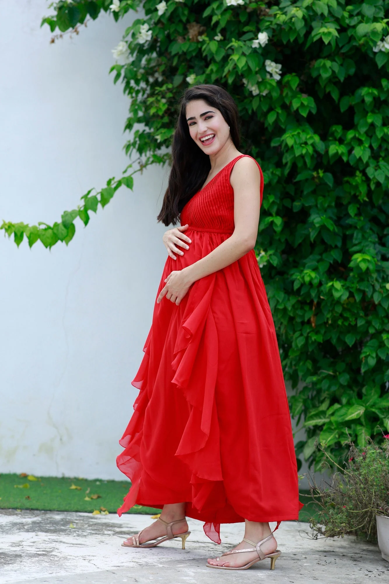 Luxe Scarlet Maternity & Nursing Pintucks Flow Dress - Chenance