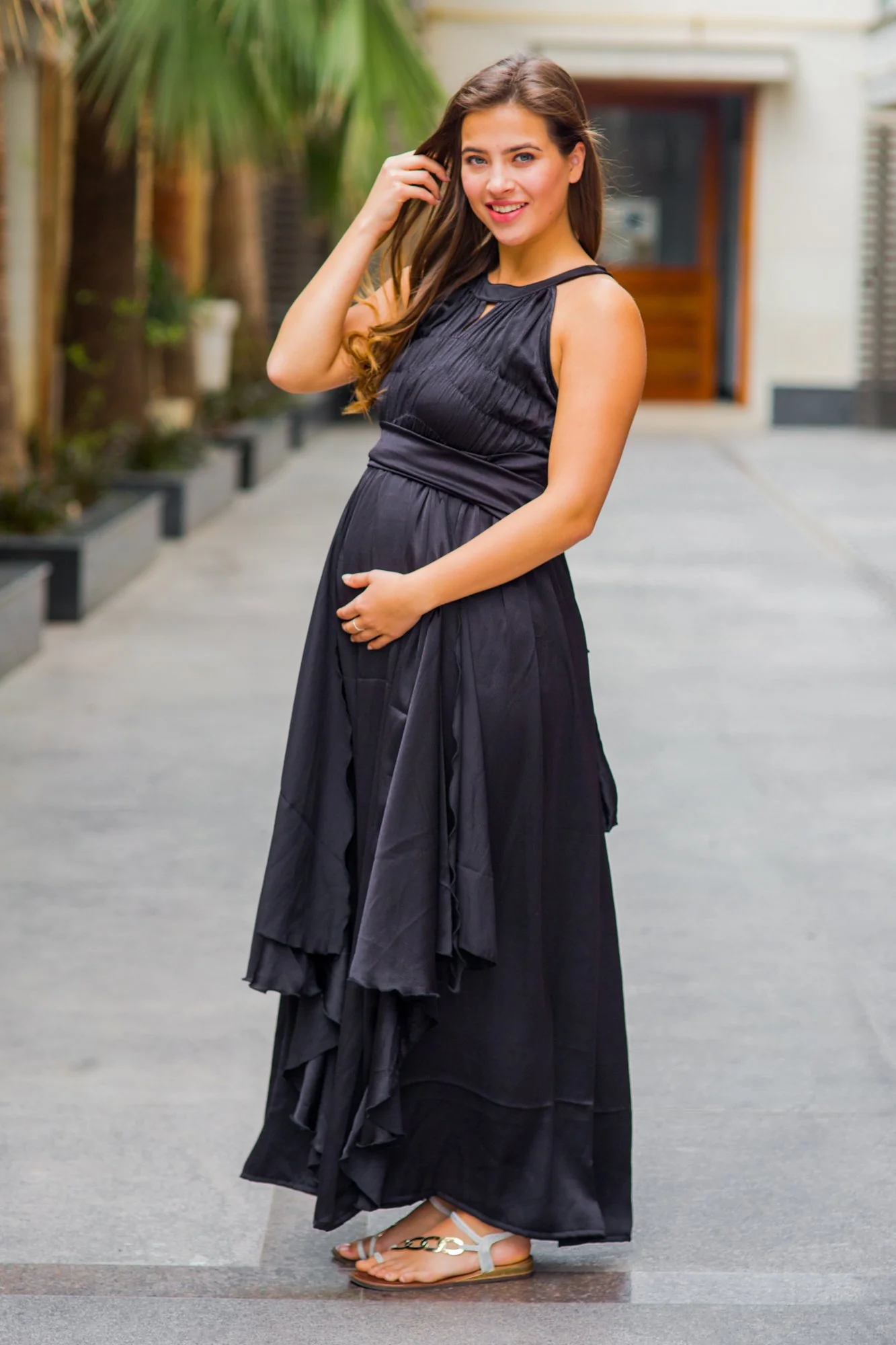 Luxe Noir Ruching Maternity Flow Dress - Chenance