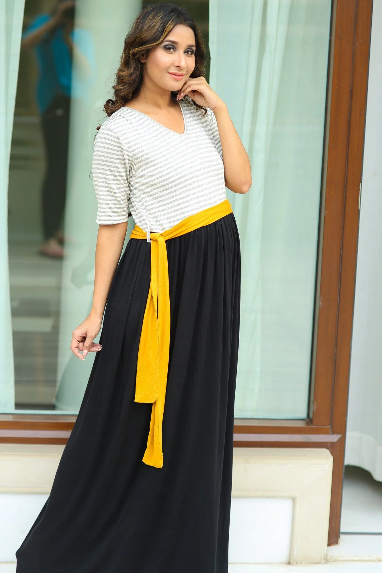 Striped Contrast Gathered Maternity Maxi Dress - Chenance