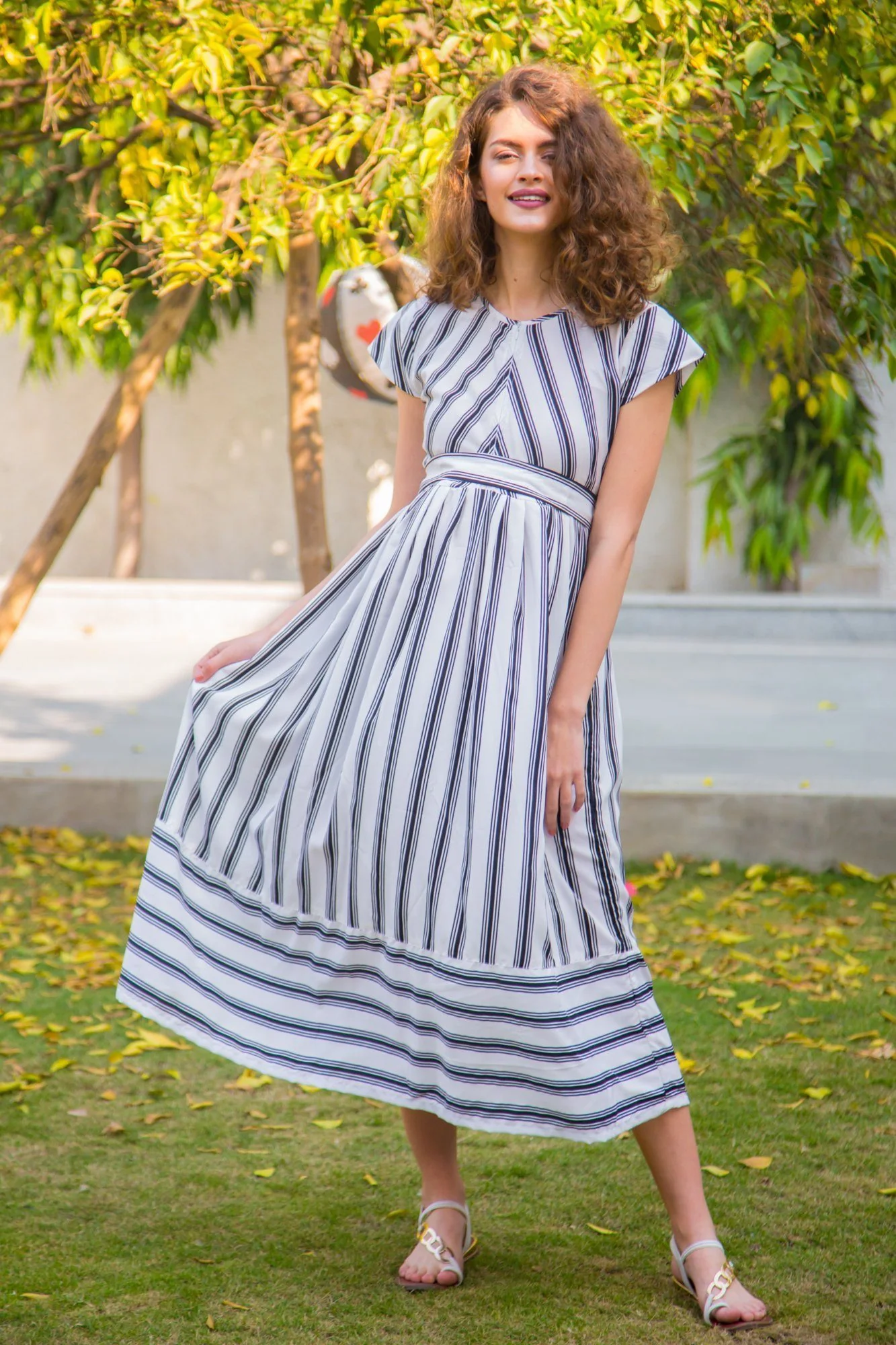 Muse Striped Maternity & Nursing Dress - Chenance