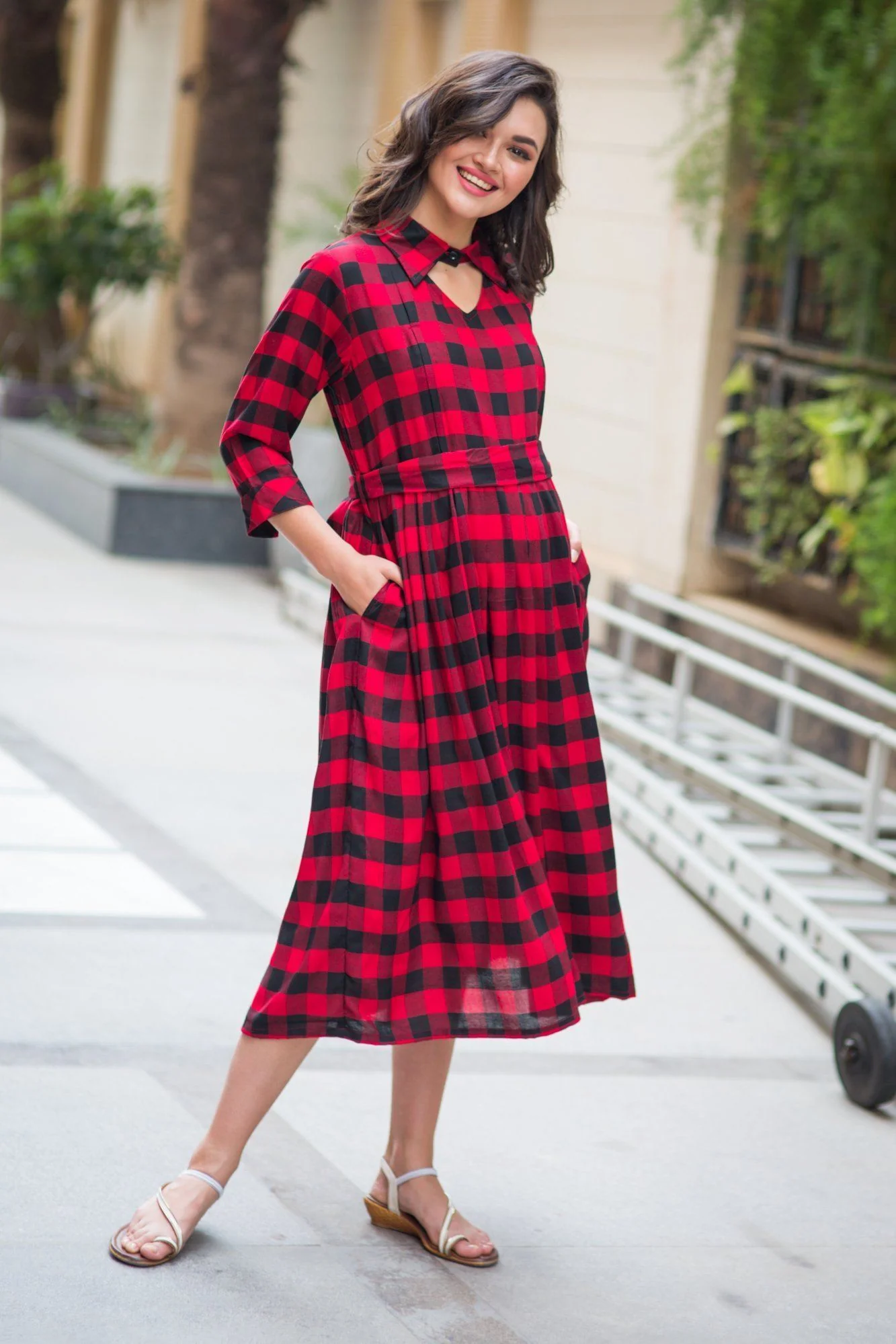 Slick Titan Red Plaid Maternity & Nursing Button Dress - Chenance
