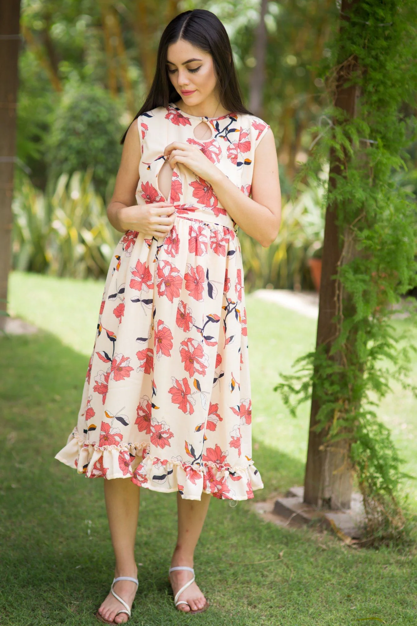 Off-White Floral Frill Maternity & Nursing Dress - Chenance