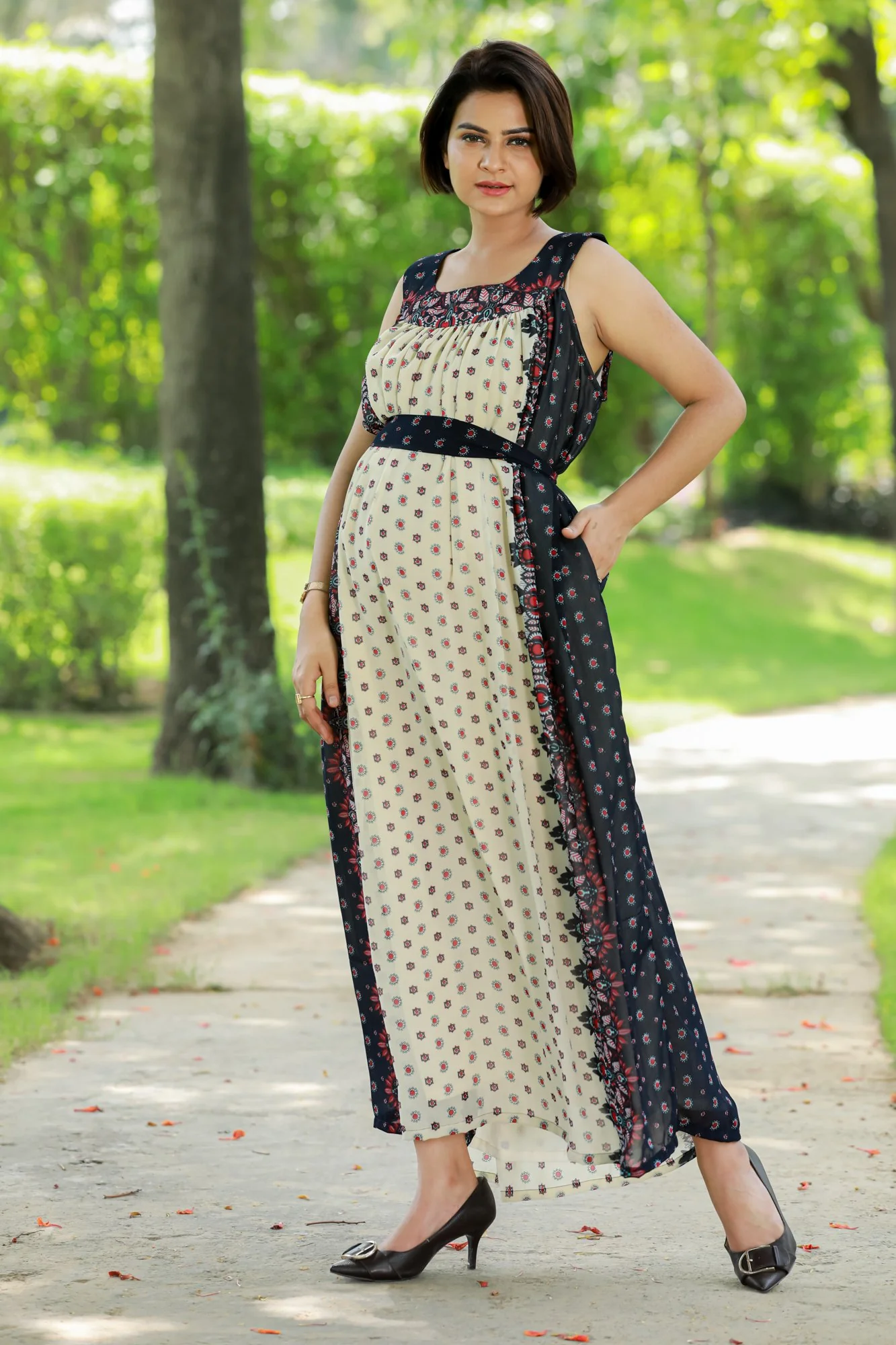 Cascading Ivory Maternity Sleeveless Dress - Chenance