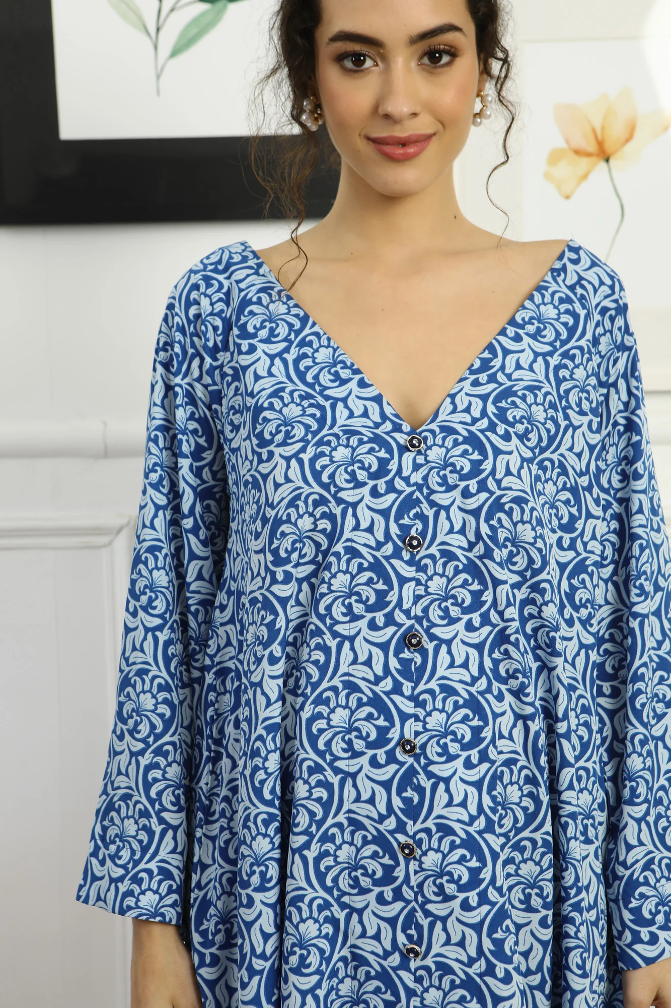 Breezy Intricate Blue Floral Maternity Knee Dress - Chenance