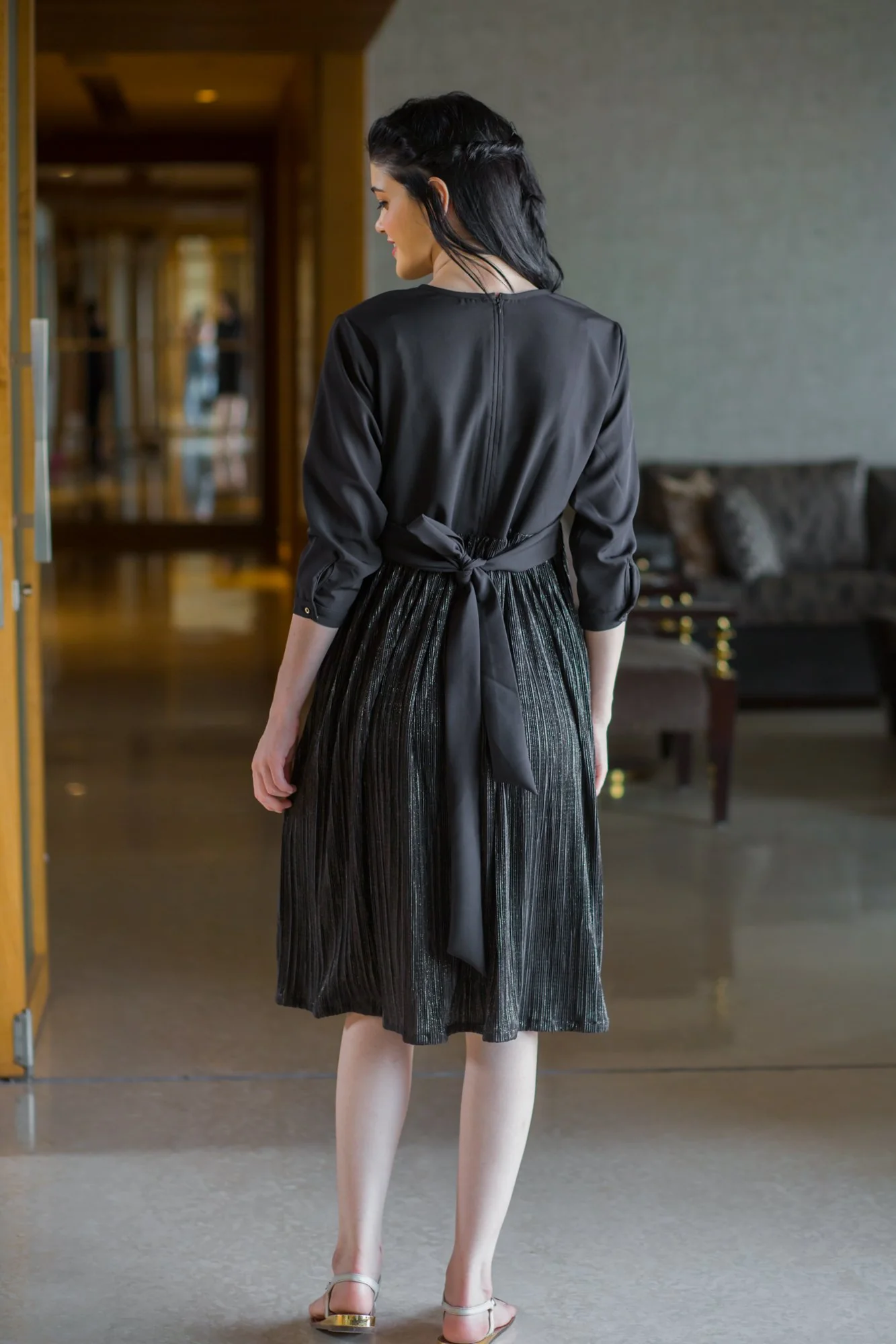 Stylish Black Shimmer Maternity Dress - Chenance