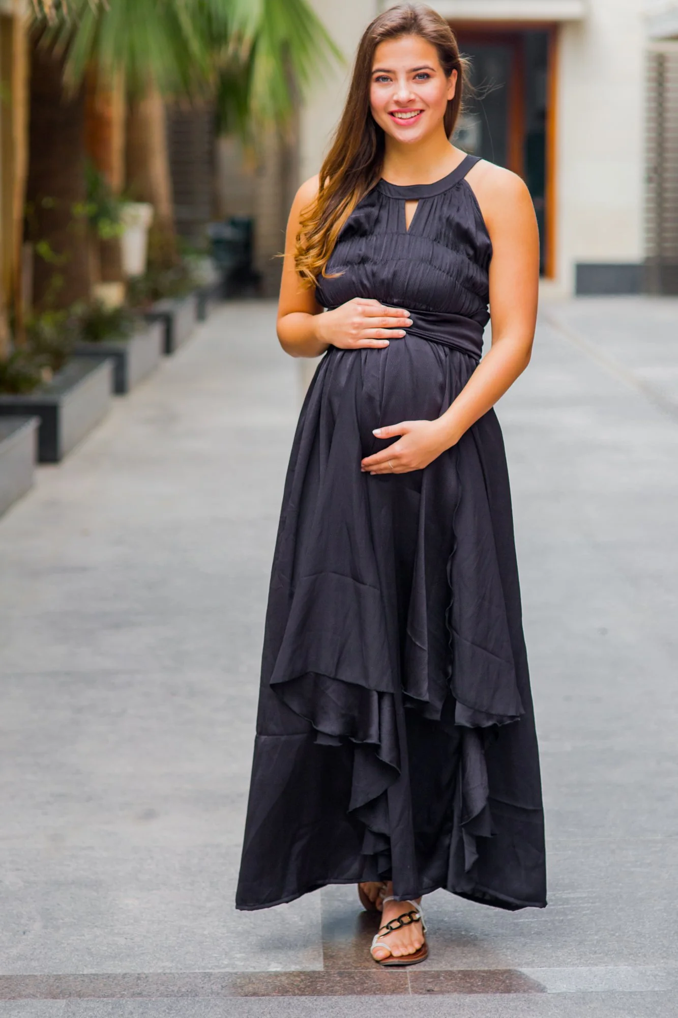 Luxe Noir Ruching Maternity Flow Dress - Chenance
