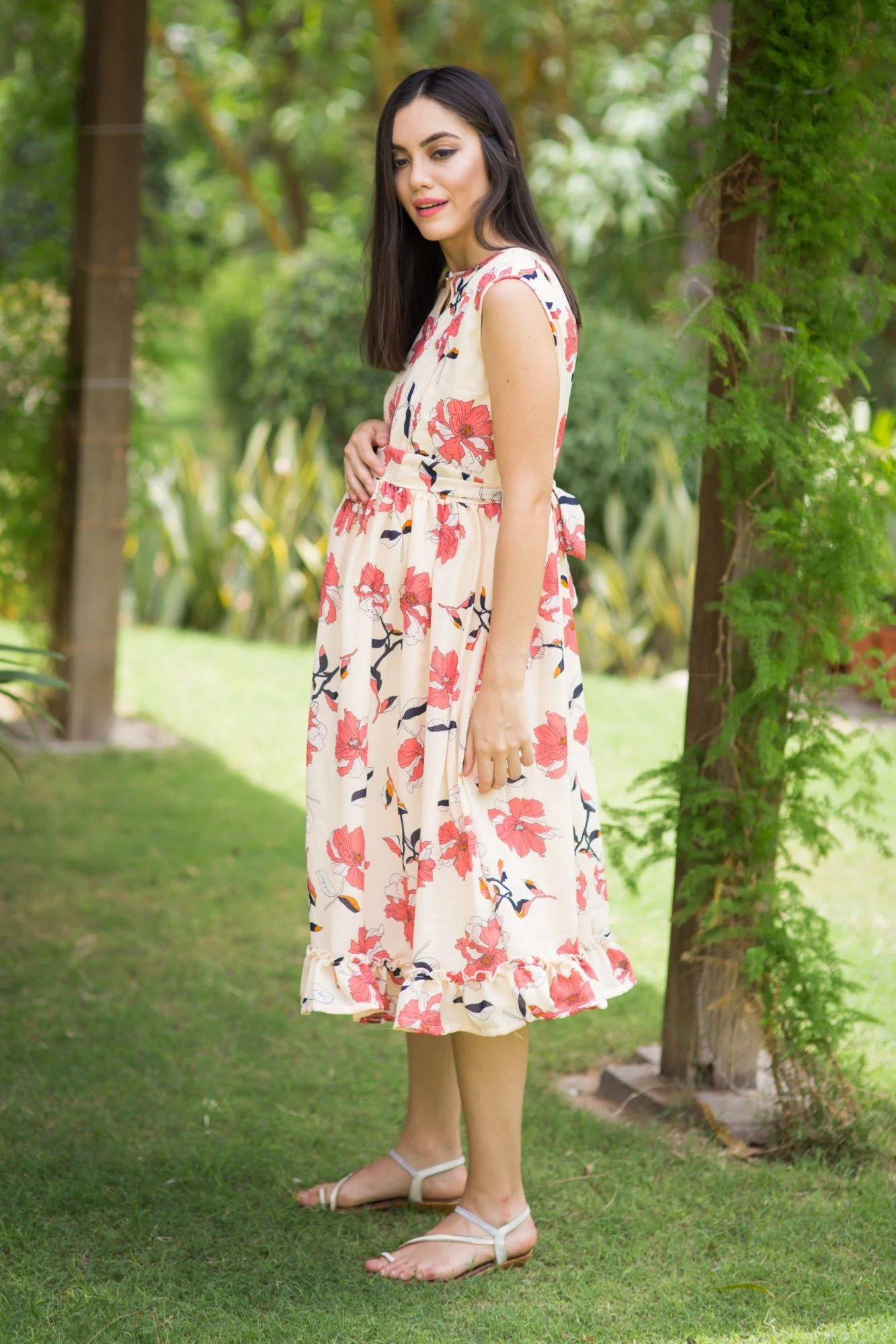 Off-White Floral Frill Maternity & Nursing Dress - Chenance