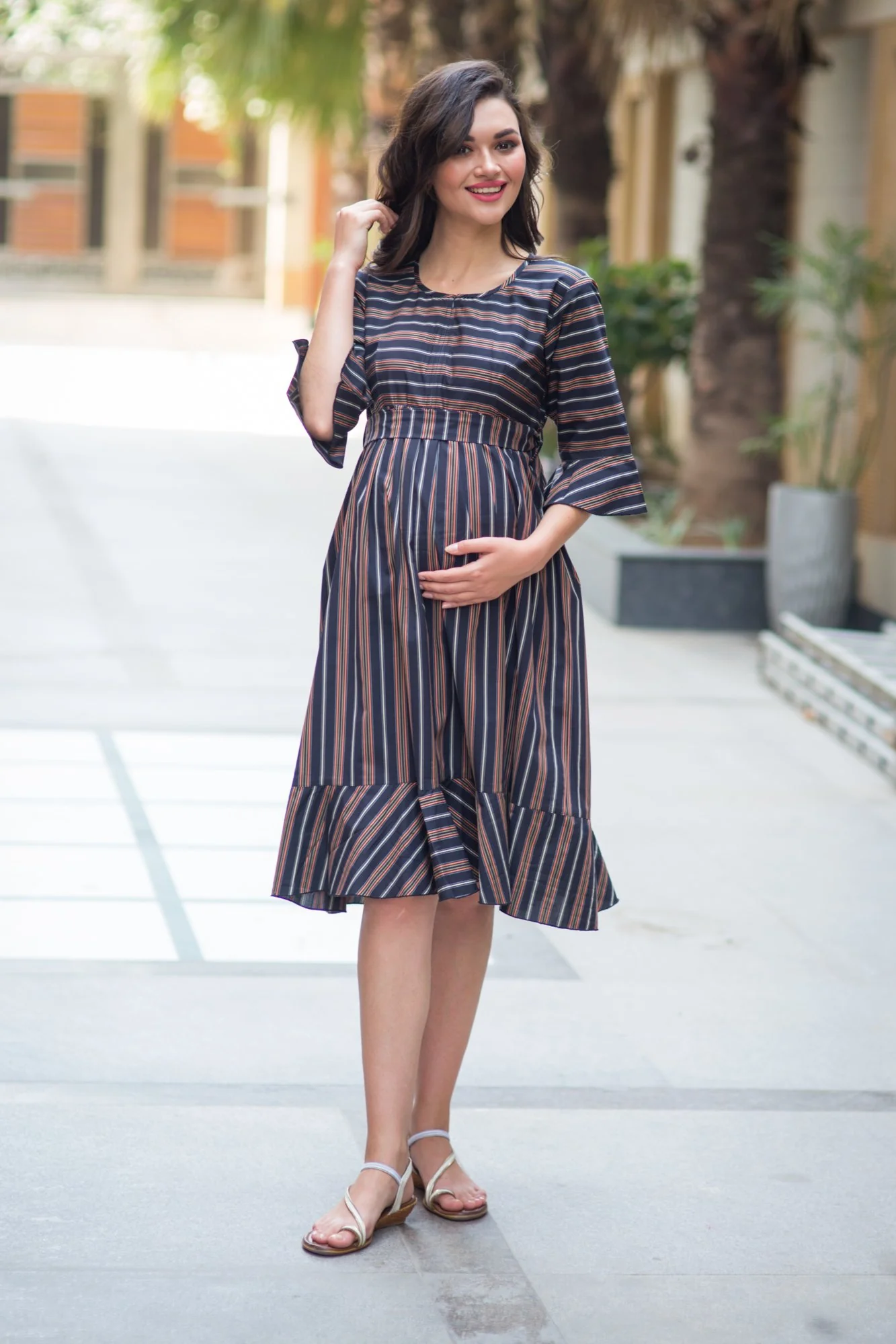 Vogue Striped Maternity & Nursing Dress - Chenance
