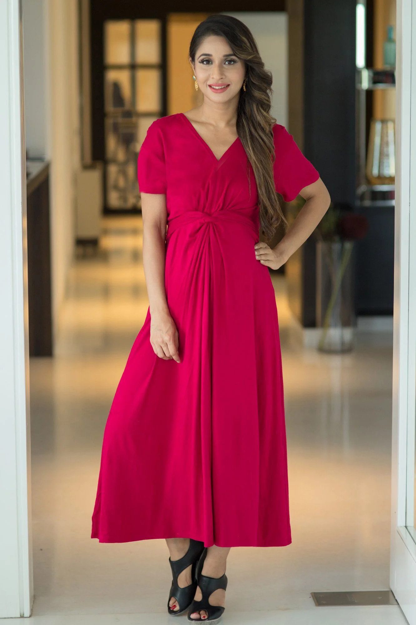 Royal Carnation Front Knot Lycra Maternity Dress - Chenance