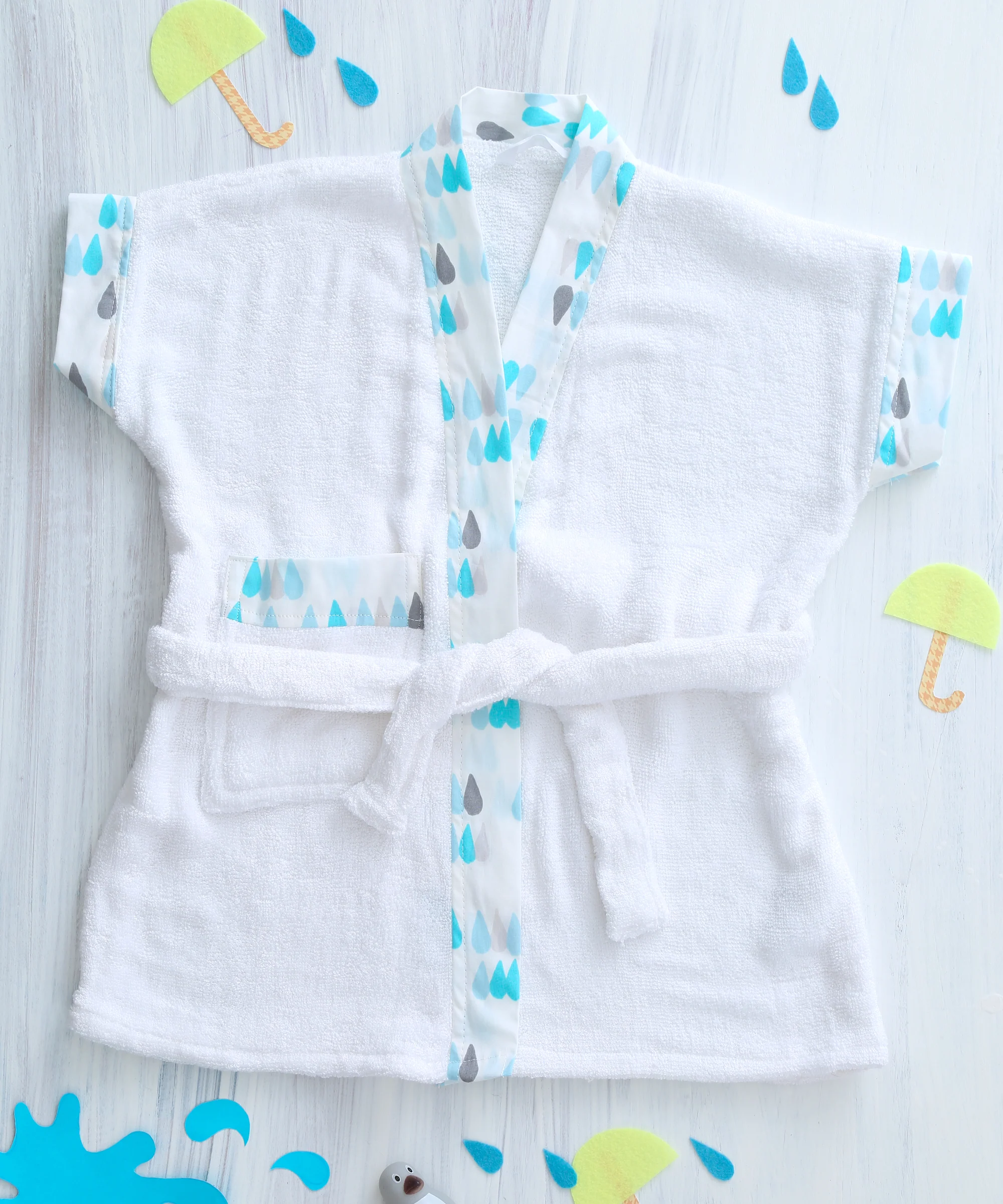 Raindrops - Towel & Robe Bath Kit (Set of 2) - Chenance