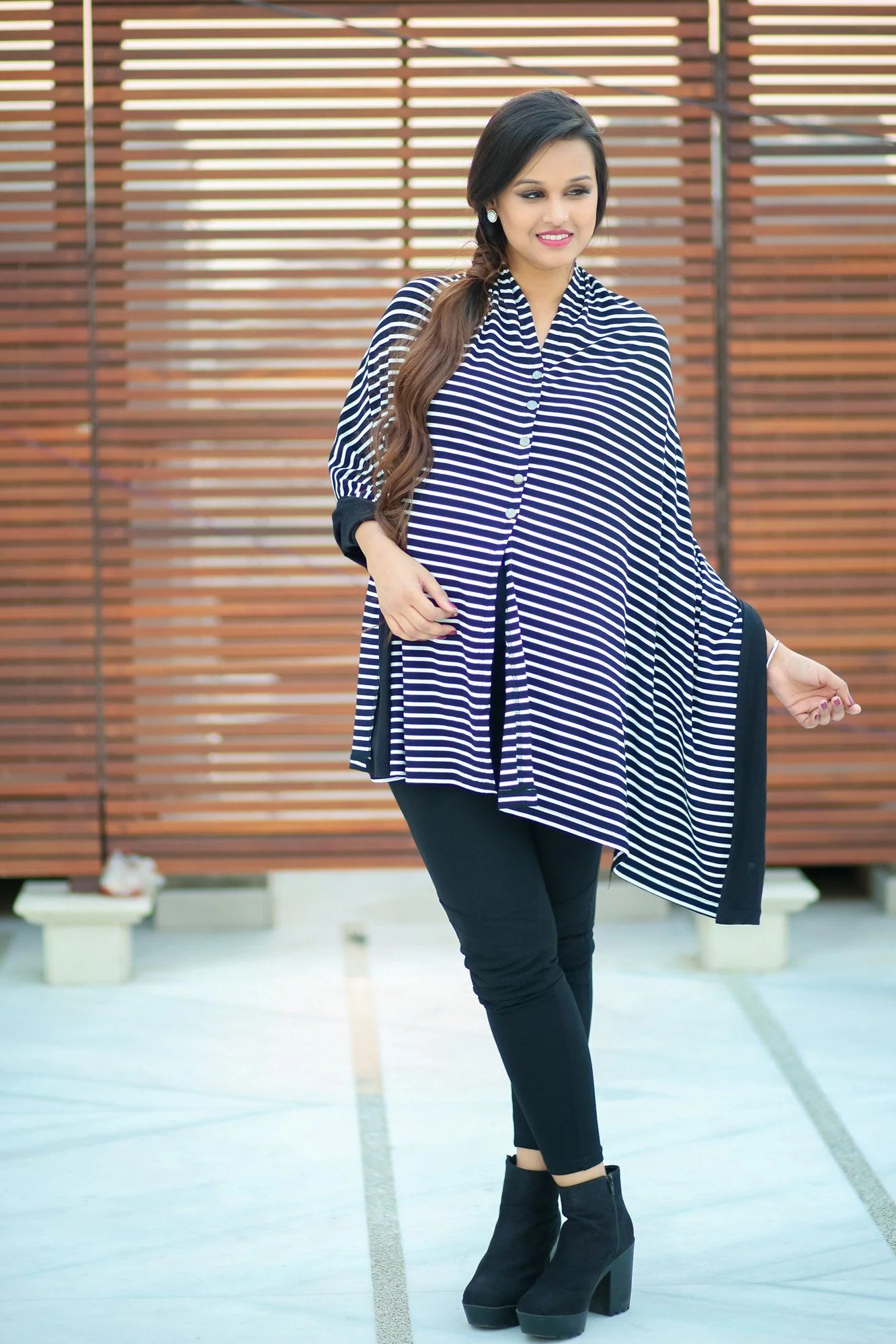 Nautical Striped Versatile Nursing Stole With Border - Chenance