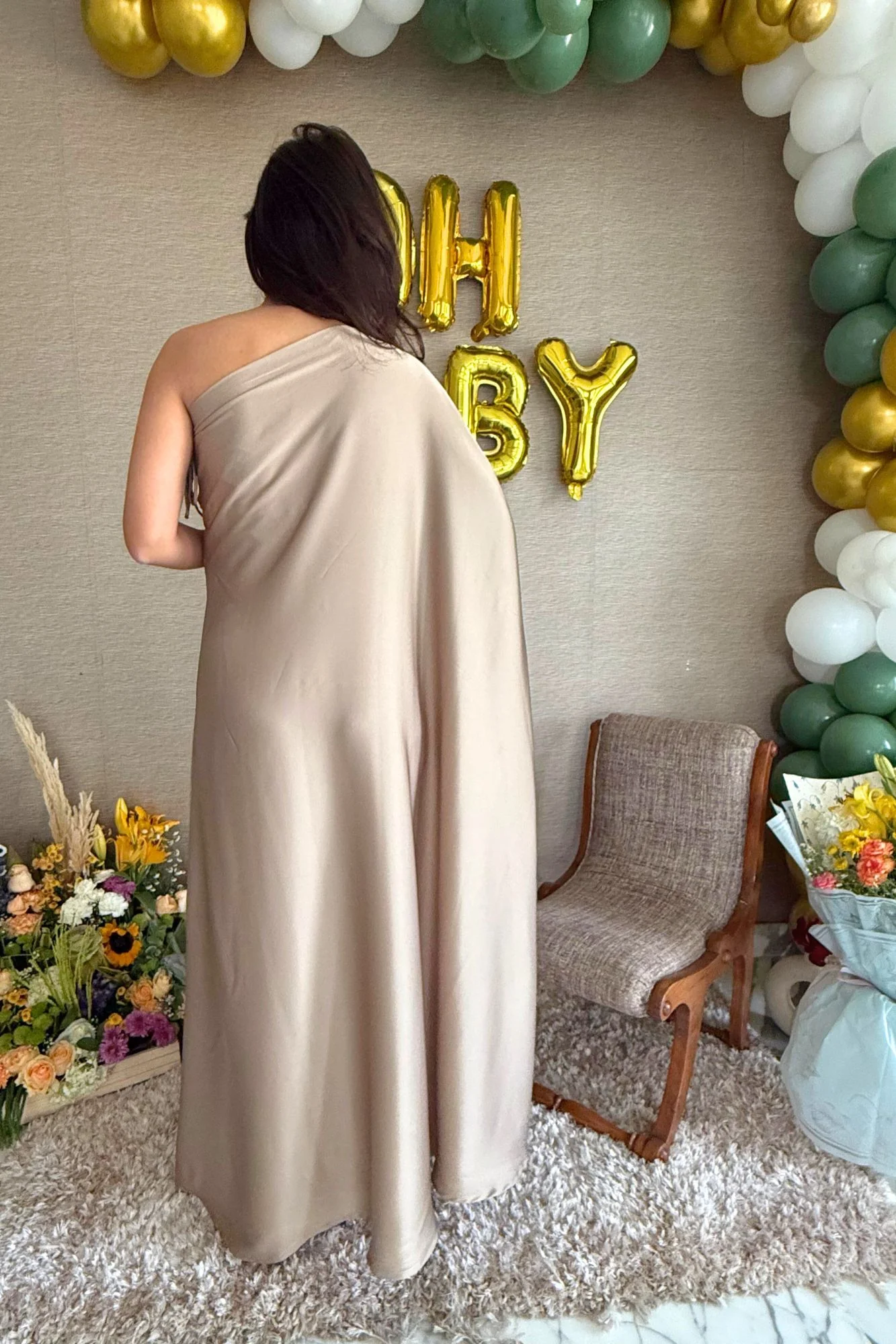 Luxe Golden Glow Satin Maternity Gown - Chenance